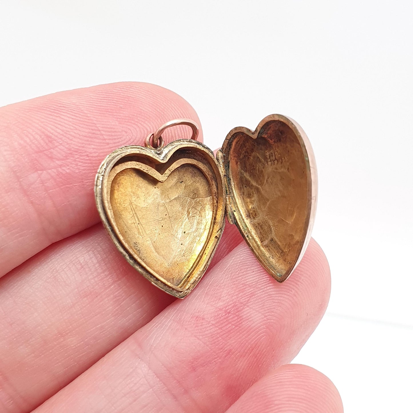 Antique Victorian 9ct Rose Gold Heart Locket Solid 9k 9kt Back and Front Engraved Pendant Love Necklace Jewelry Womens Jewellery
