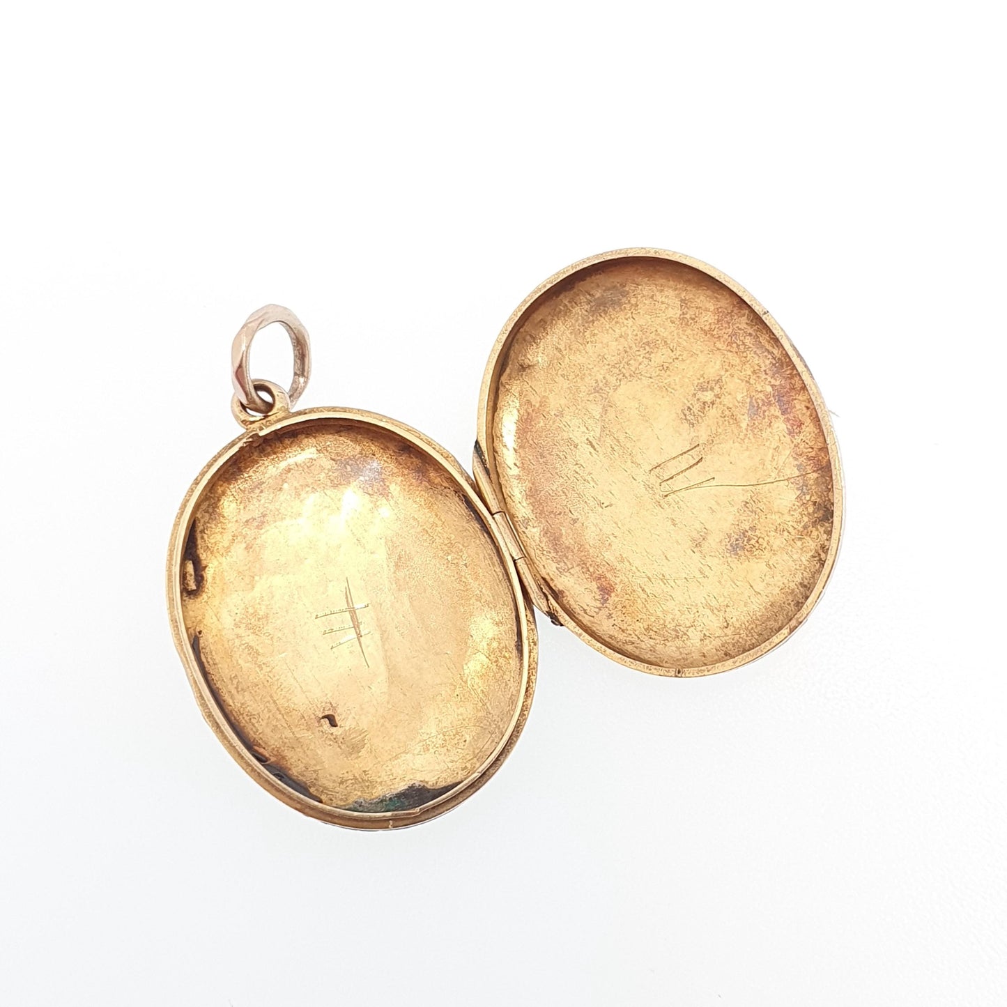 Antique Victorian Solid 9ct Gold Locket Large Oval Pendant Necklace Engraved Fine Estate 375 9k Photo Vintage Jewelry Jewellery