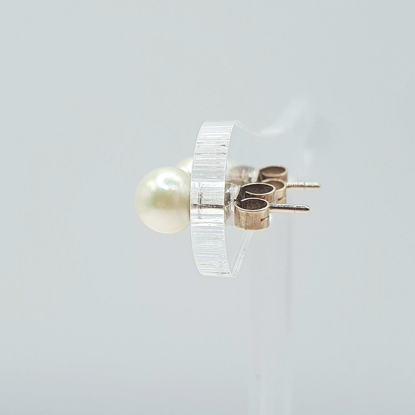 Vintage 9ct Gold Cultured Pearl Earrings Stud Solitaire Single White Womens Ladies Jewelry Jewellery Bead Ball Retro 9kt