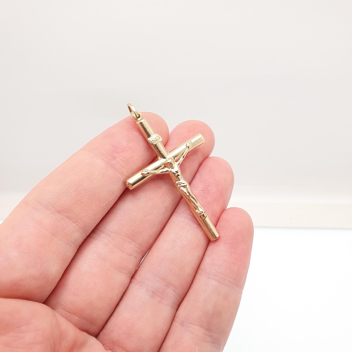 Vintage 9k 9ct Gold Large On The Cross Crucifix Necklace Pendant Large Big INRI Solid 375 Christian Religious Mens Womens Jewelry Jewellery