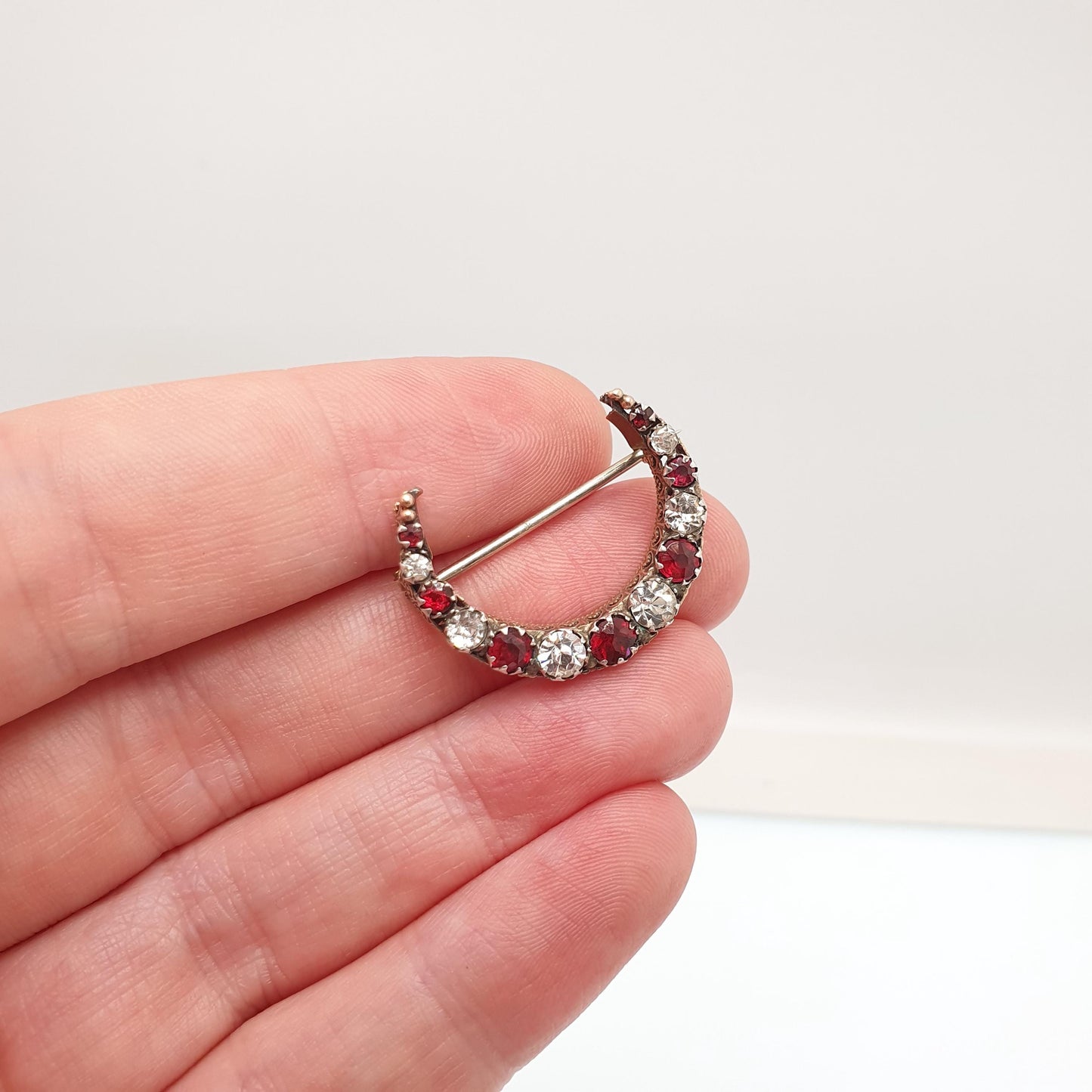 Antique Victorian 9ct 9k Gold Crescent Moon Brooch Garnet & Diamond Tone Paste Solid 375 Celestial Pin Vintage Womens Jewelry Jewellery