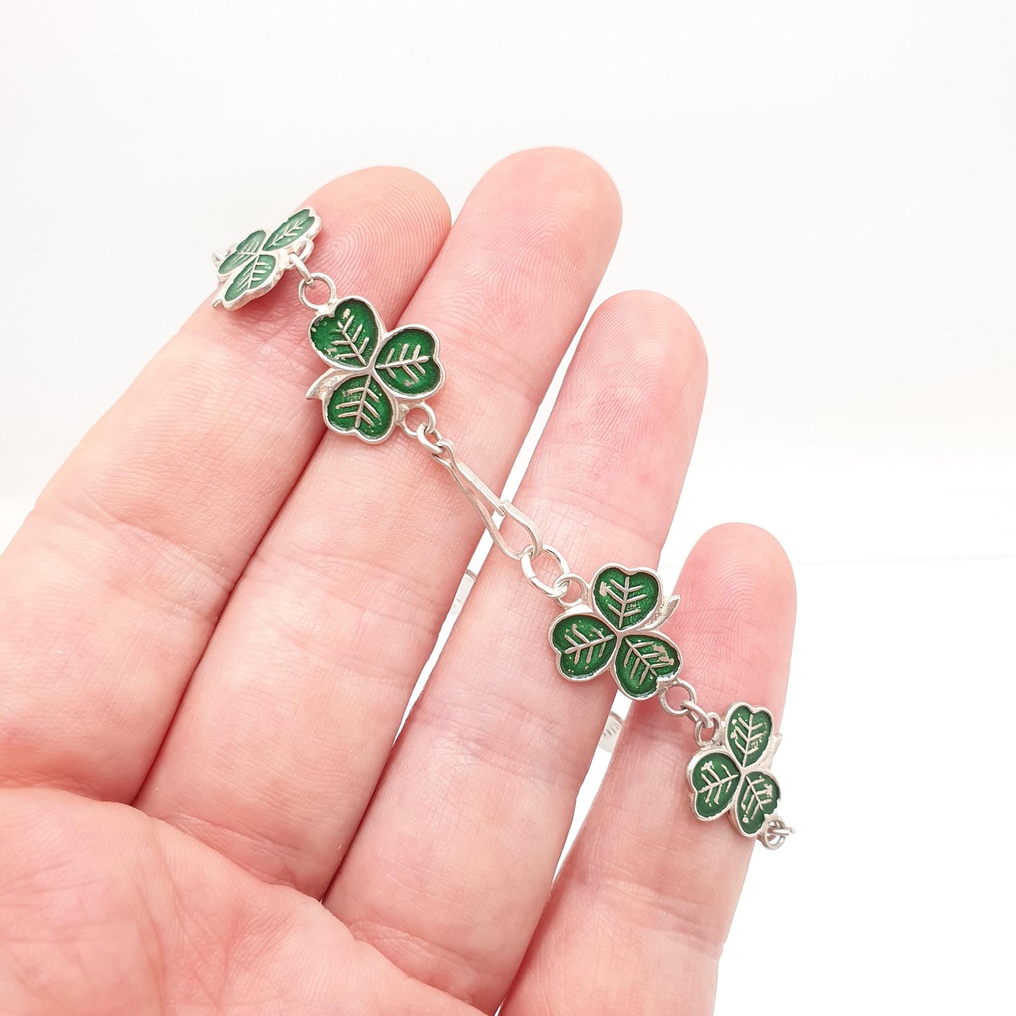 Antique Sterling Silver Clover Bracelet Three Leaf Green Enamel Irish Shamrock Good Luck Lucky 10.27g 18cm Vintage Womens Jewelry Jewellery