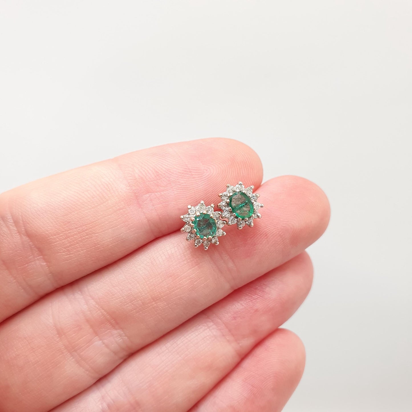 Vintage 9ct Gold Emerald & Diamond Stud Earrings Cluster Halo Solid 9k 375 Oval Cut Genuine Gemstone Jewelry Jewellery