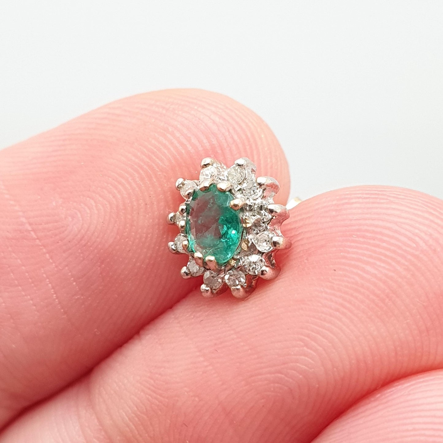 Vintage 9ct Gold Emerald & Diamond Stud Earrings Cluster Halo Solid 9k 375 Oval Cut Genuine Gemstone Jewelry Jewellery