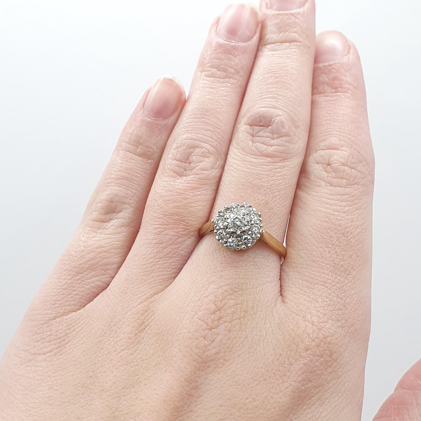 Vintage 18k 18ct Gold Diamond Ring Natural Diamonds Cluster Solid 750 18kt Wedding Womens Engagement Rings