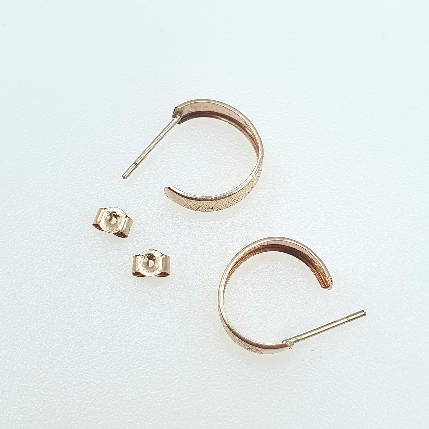Vintage 9ct Gold Chequered Hoop Stud Earrings Three Quarter Etched Solid 375 9kt Retro Womens Jewelry Jewellery Mens Unisex