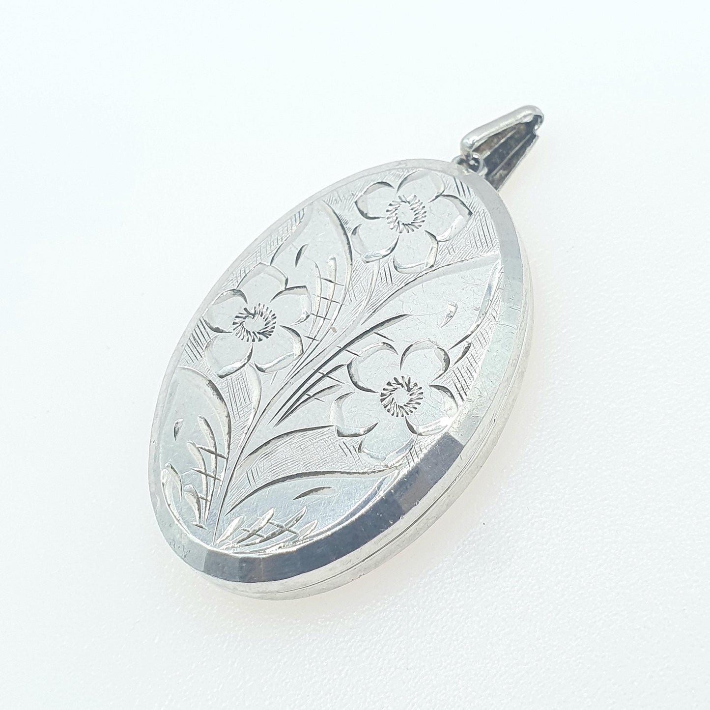 Vintage GEORG JENSEN Sterling Silver Locket Oval Flower Engraved Necklace Pendant Picture Photo Womens Jewelry Jewellery Unisex