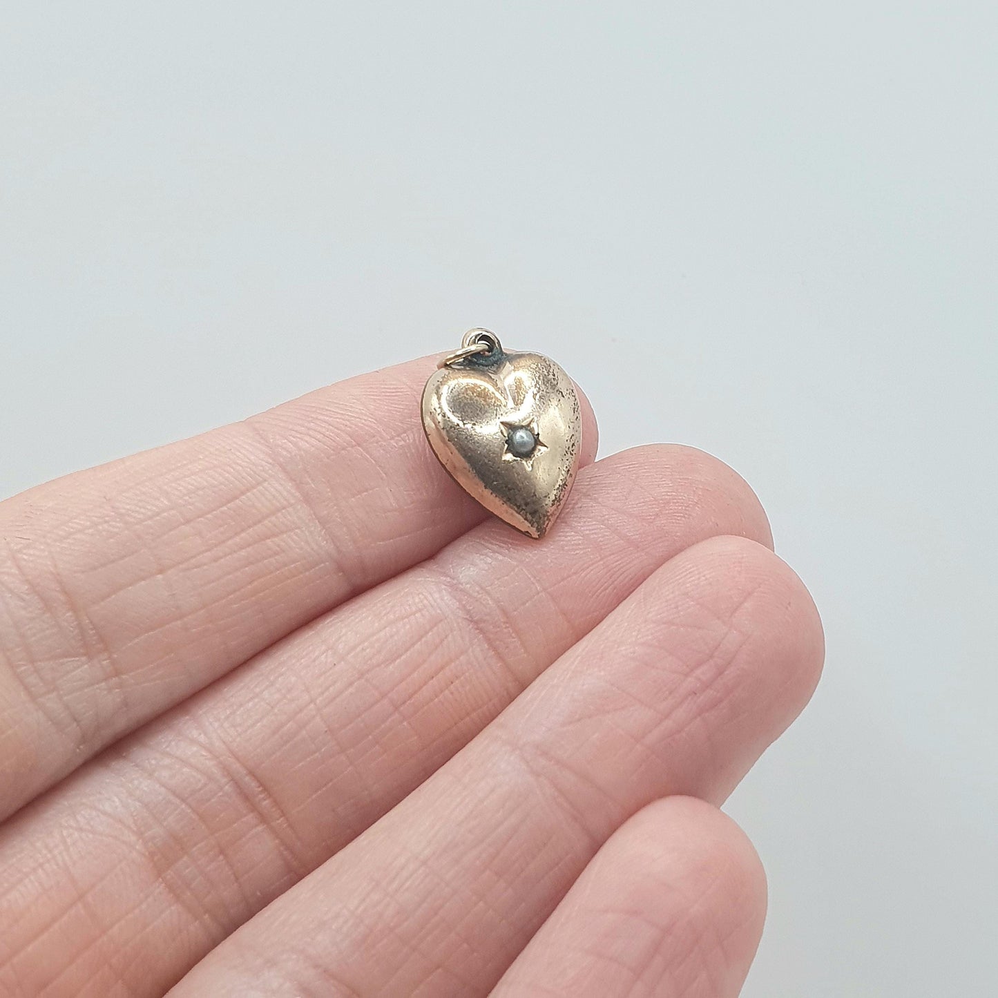Antique Victorian Rolled Gold Puffer Heart Charm Pendant Seed Pearl Centre Gold Filled Necklace Jewelry Jewellery Womens Mens Unisex