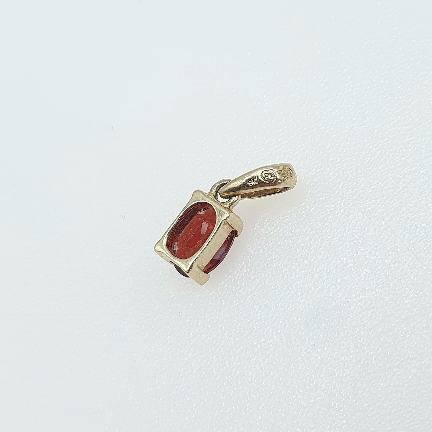 Vintage 9ct Gold Garnet Pendant Small Petite Oval Cut Solid 9k 9kt Pyrope Gemstone Tiny Cute Gift Womens Jewellery Jewelry