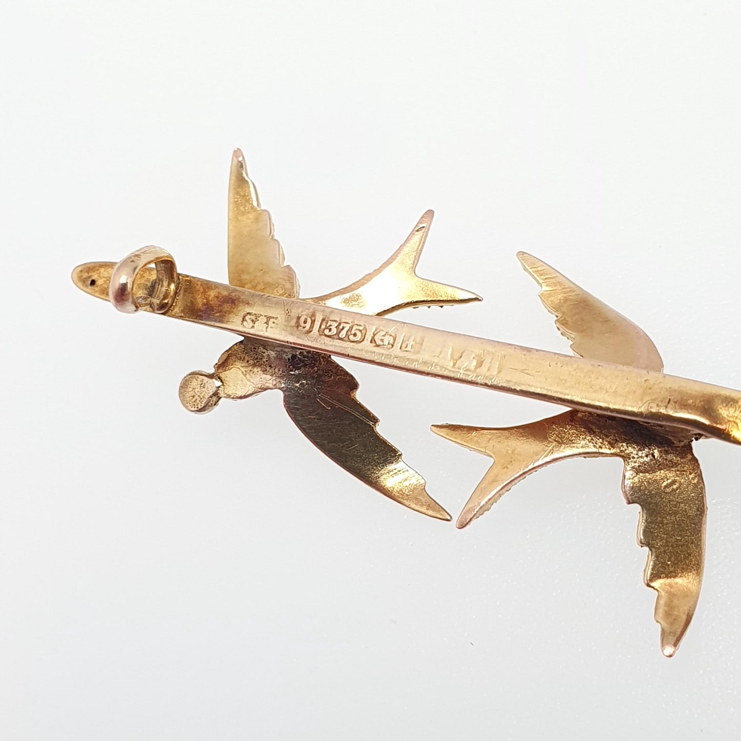 Antique 9ct Gold Pair of Swallows Brooch Bird Pin High Detail Seed Pearl Sweetheart 1905 Hallmark Solid 9kt 9k Vintage Jewelry Jewellery