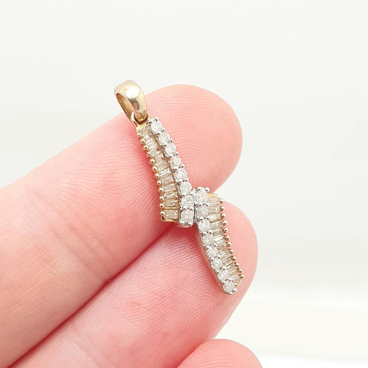 Modernist 9ct Gold Diamond Pendant Baguette & Brilliant Cut Genuine Natural Diamond Necklace Solid 375 9k Jewelry Jewellery