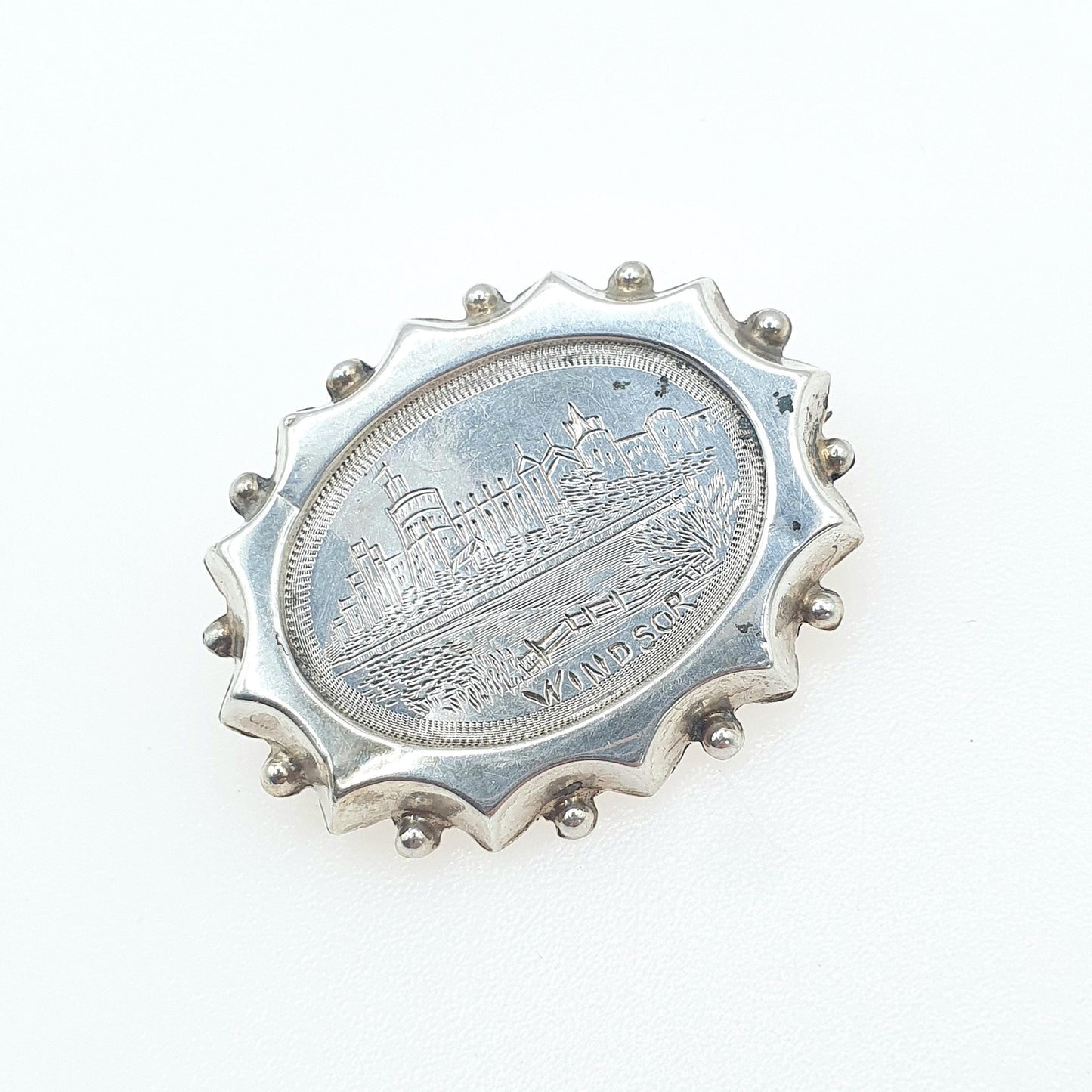 Antique Victorian Solid Silver Windsor Castle Brooch Great British Royal Tourist Engraved 1800s Vintage Jewelry Jewellery