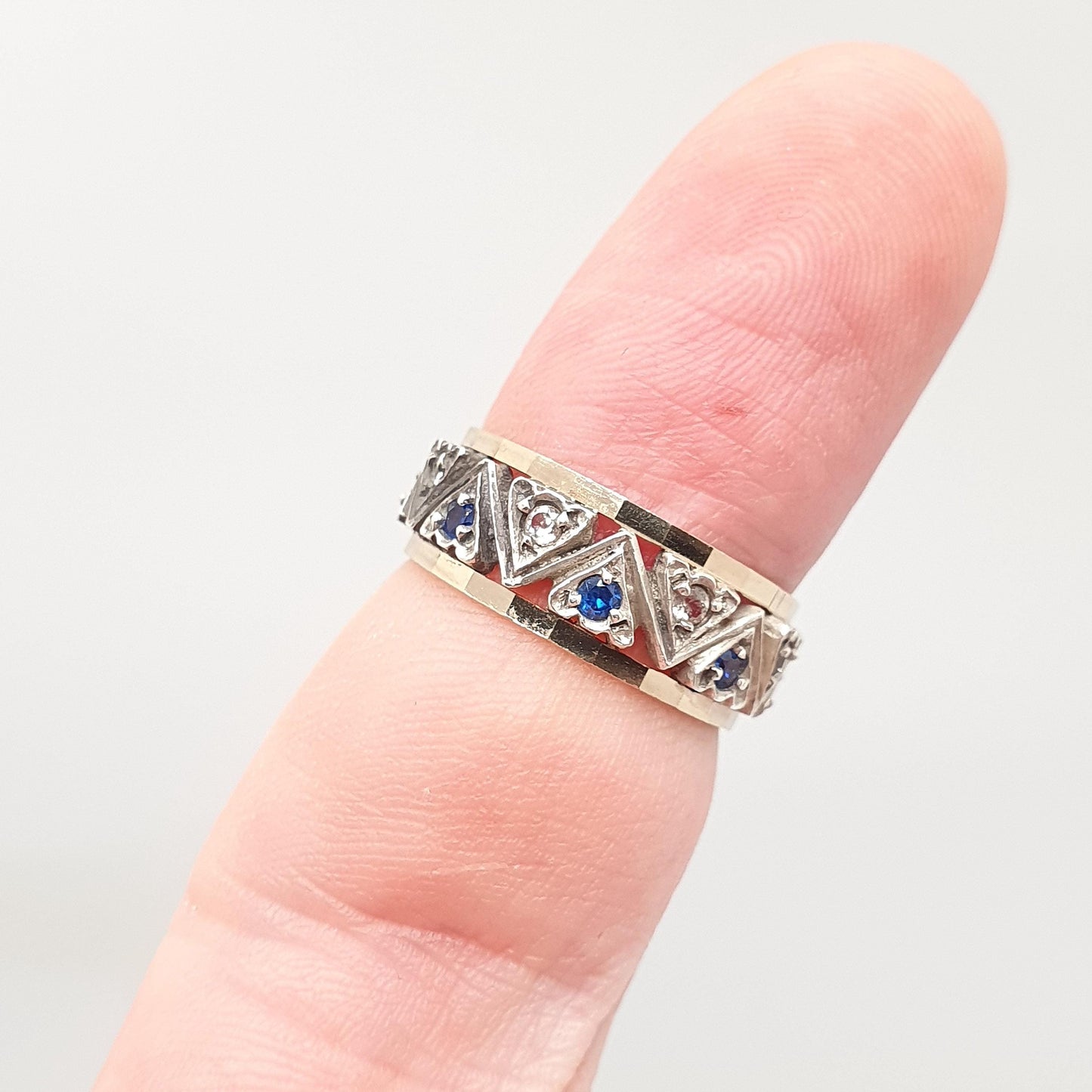 Antique Art Deco 9ct Gold & Sterling Silver Eternity Ring Blue White Spinel Triangle Vintage