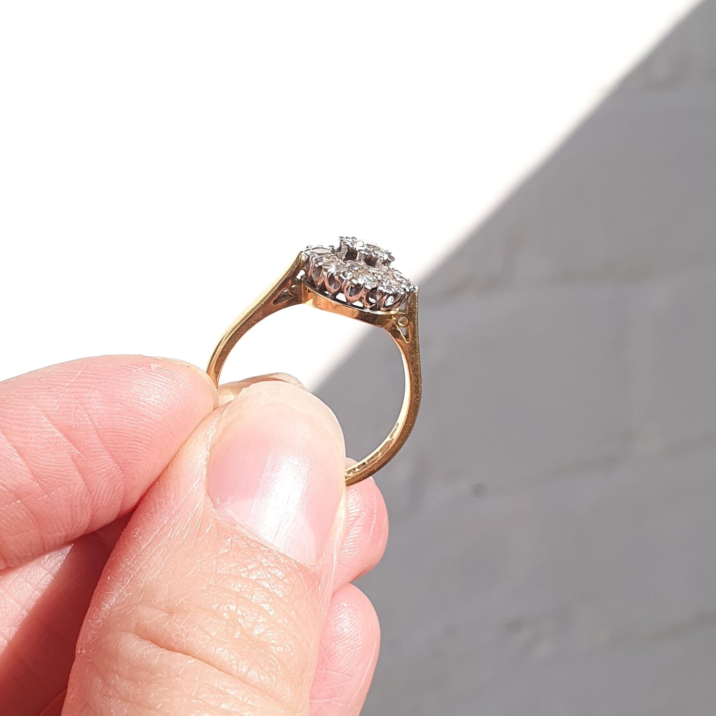 Vintage 18k 18ct Gold Diamond Ring Natural Diamonds Cluster Solid 750 18kt Wedding Womens Engagement Rings