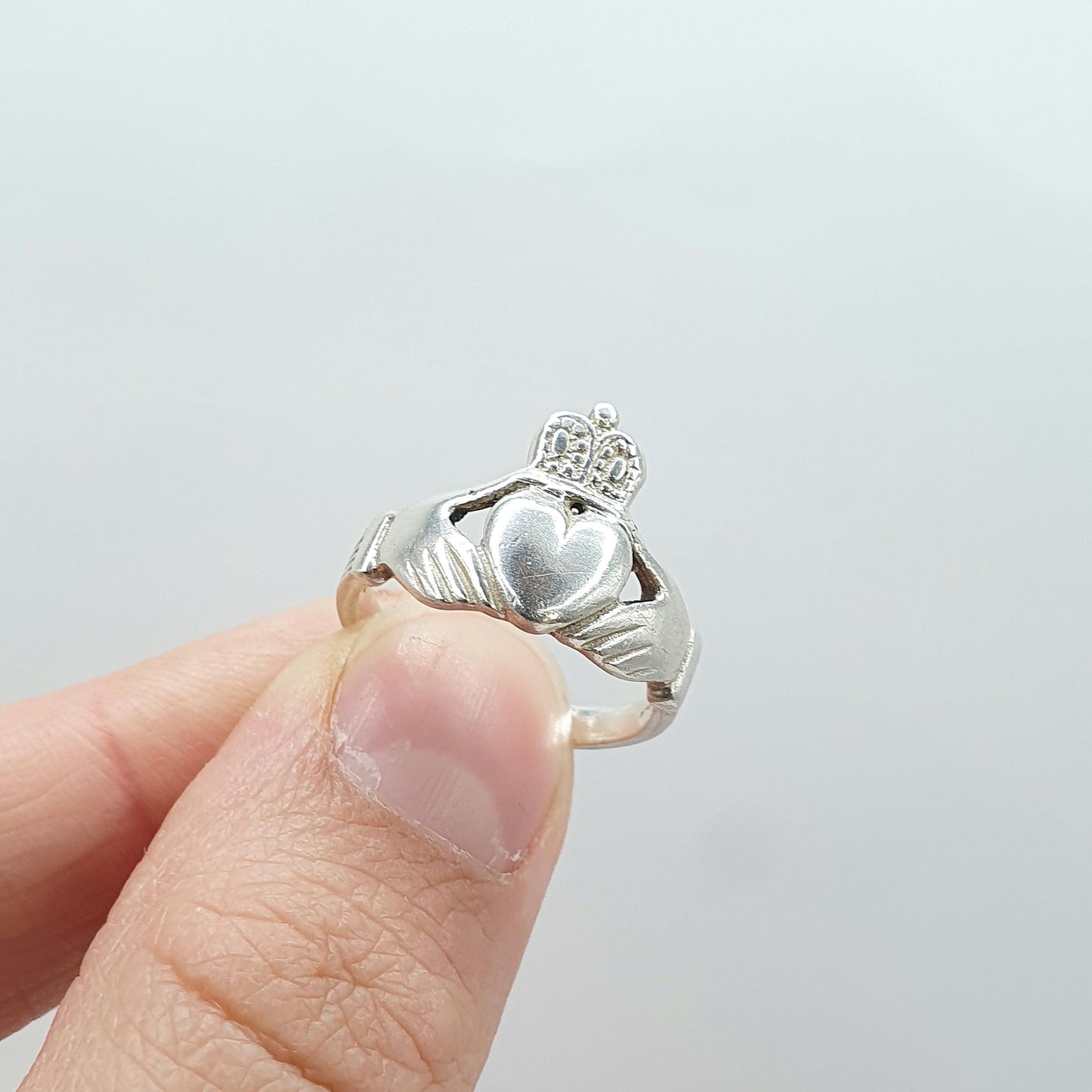 Vintage Sterling Silver Claddagh Ring Hear and Hands Irish Loyalty Friendship Celtic Mens Womens Jewelry Jewellery