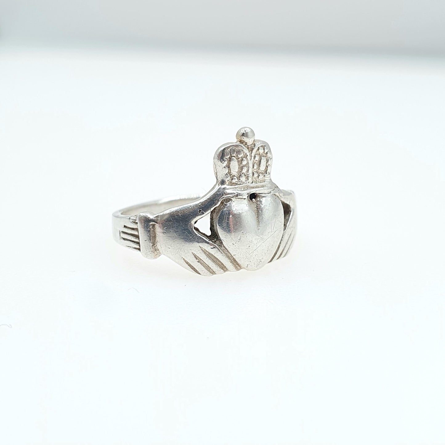 Vintage Sterling Silver Claddagh Ring Hear and Hands Irish Loyalty Friendship Celtic Mens Womens Jewelry Jewellery