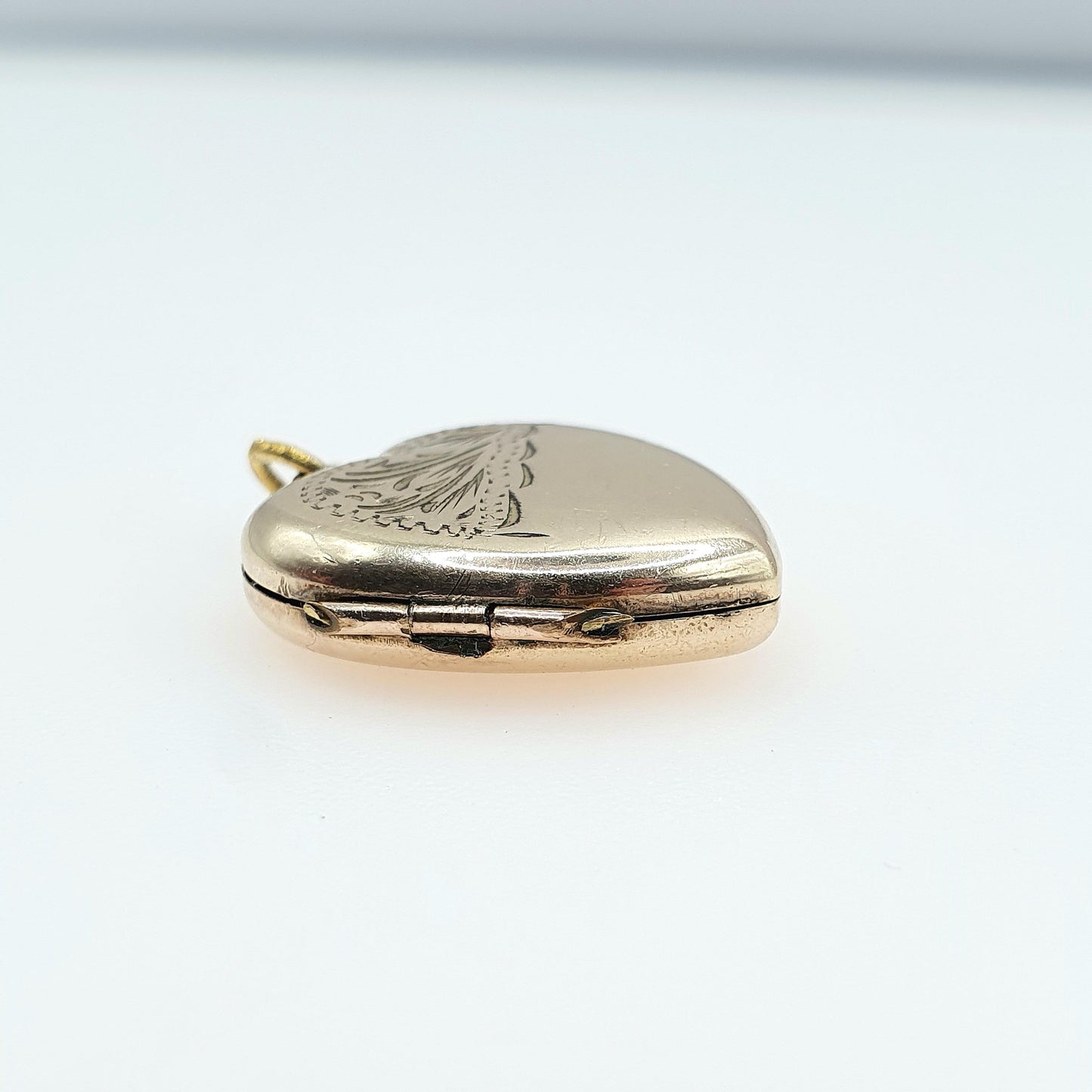Antique Rolled Gold Heart Locket Gold Filled Art Deco Hand Engraved Pendant Necklace Vintage Jewellery