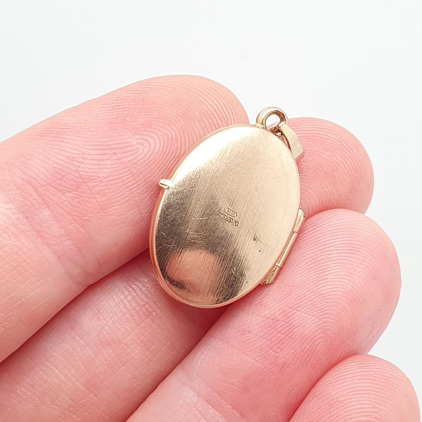 Vintage Solid 9ct 9k Gold Locket Oval All 9kt Flower Engraved Necklace Photo Picture Pendant