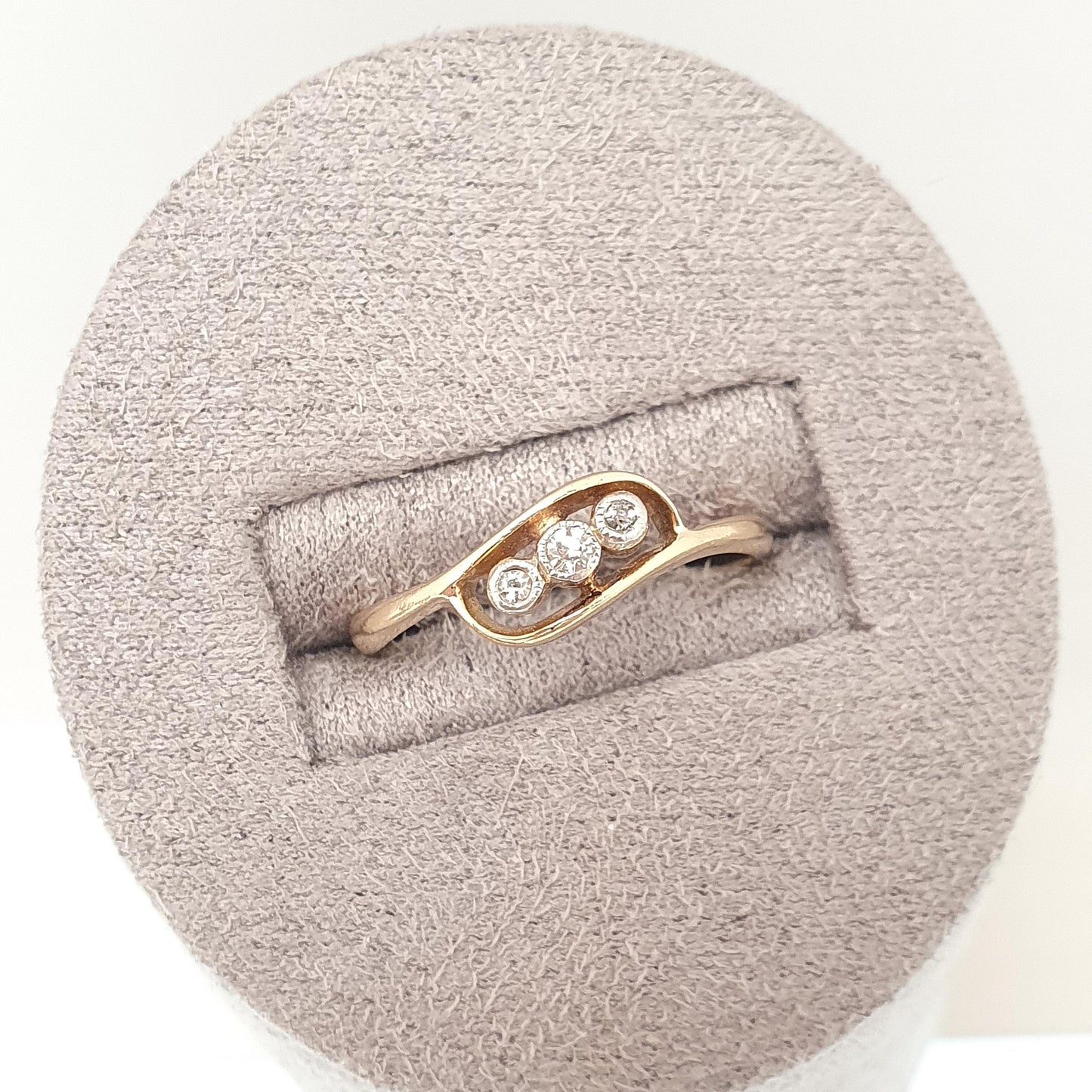 Antique 18ct Gold Diamond Ring Trilogy Crossover Solid 18k Natural Diamonds Vintage Sparkly Jewelry Jewellery