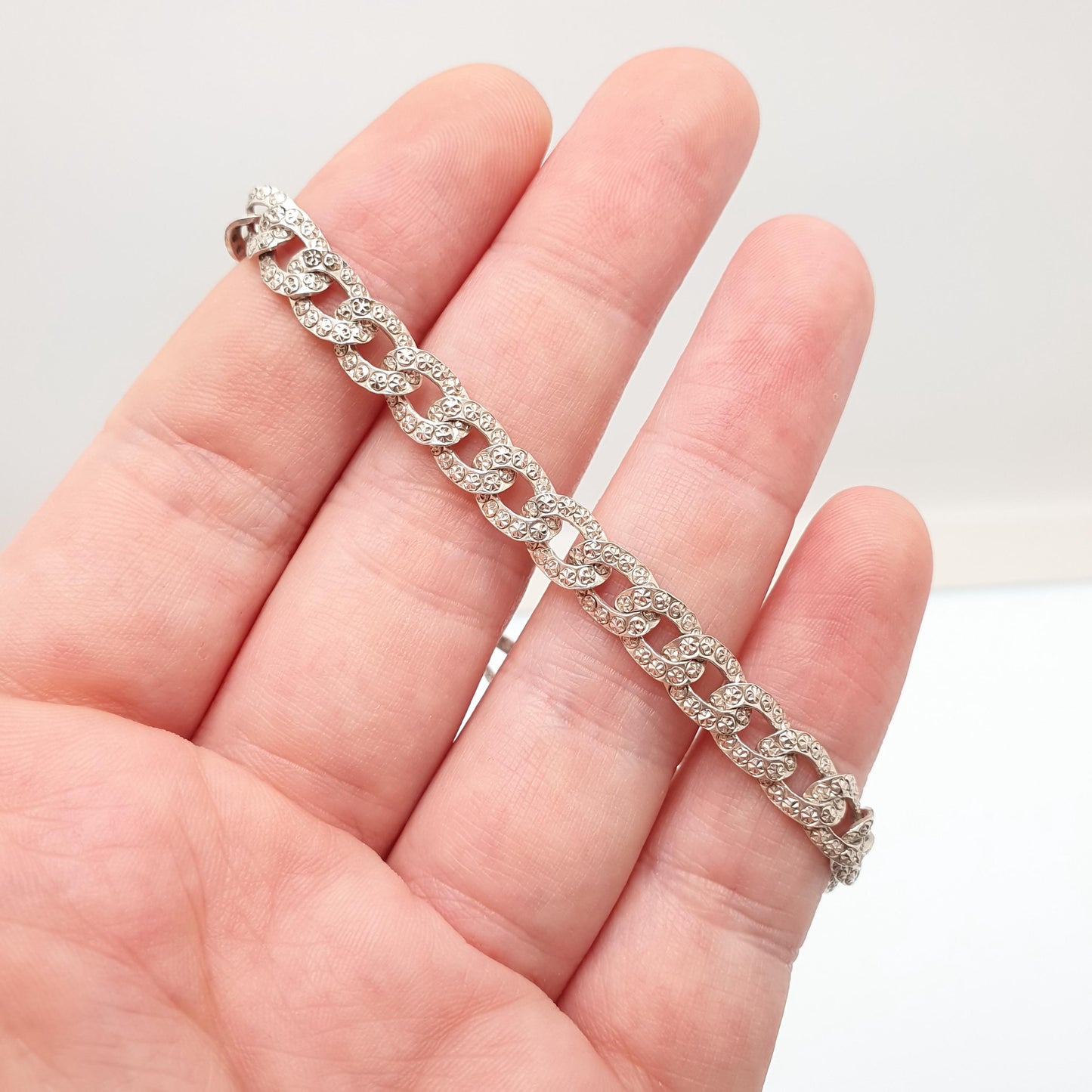 Antique Victorian Solid Silver Patterned Curb Link Bracelet Pastry Cutter Chain 10.23g 21cm Womens Mens Vintage