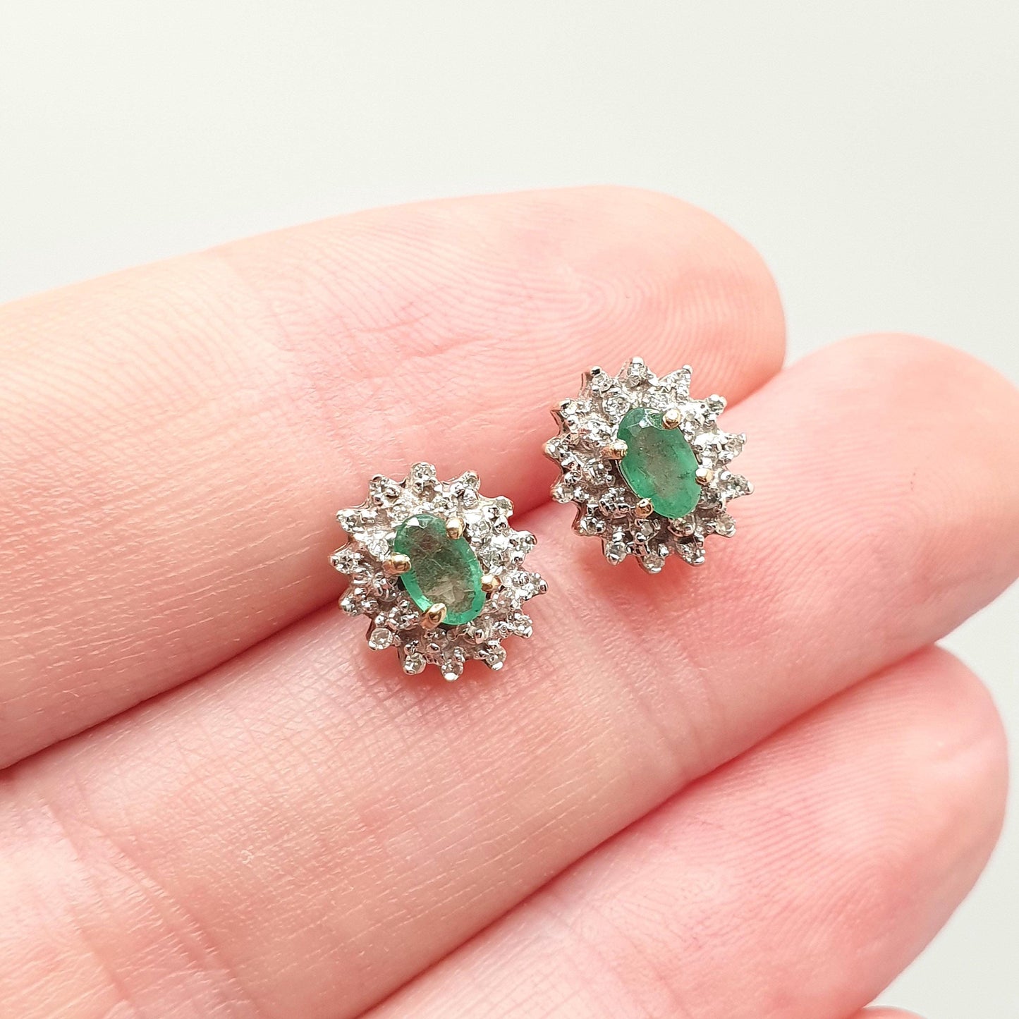 Vintage 9ct Gold Emerald & Diamond Stud Earrings Cluster Halo Solid 9k 375 Oval Cut Genuine Gemstone Jewelry Jewellery