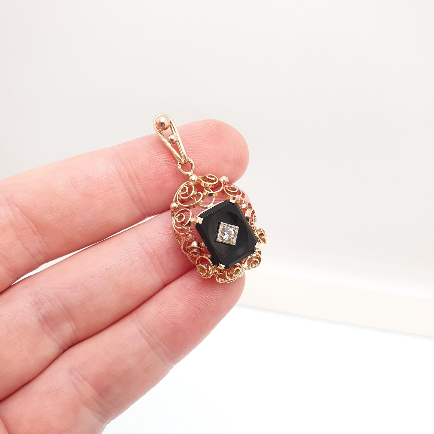 Antique 14k Gold Onyx Pendant Art Deco White Spinel Two Tone Gold Necklace Solid 14kt 585 Rose Yellow Vintage Jewellery Jewelry