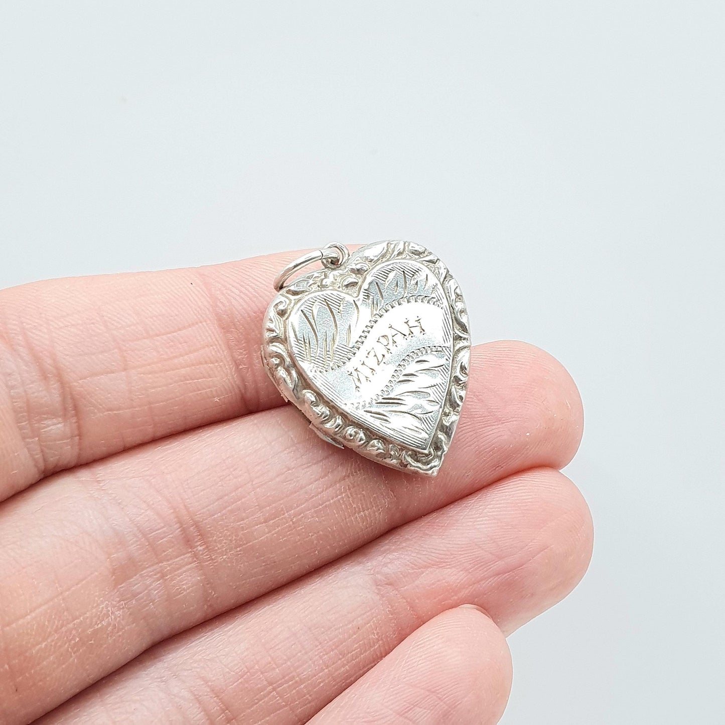 Antique Victorian Solid Silver MIZPAH Heart Pendant Necklace Womens Mens Jewelry Vintage Jewellery