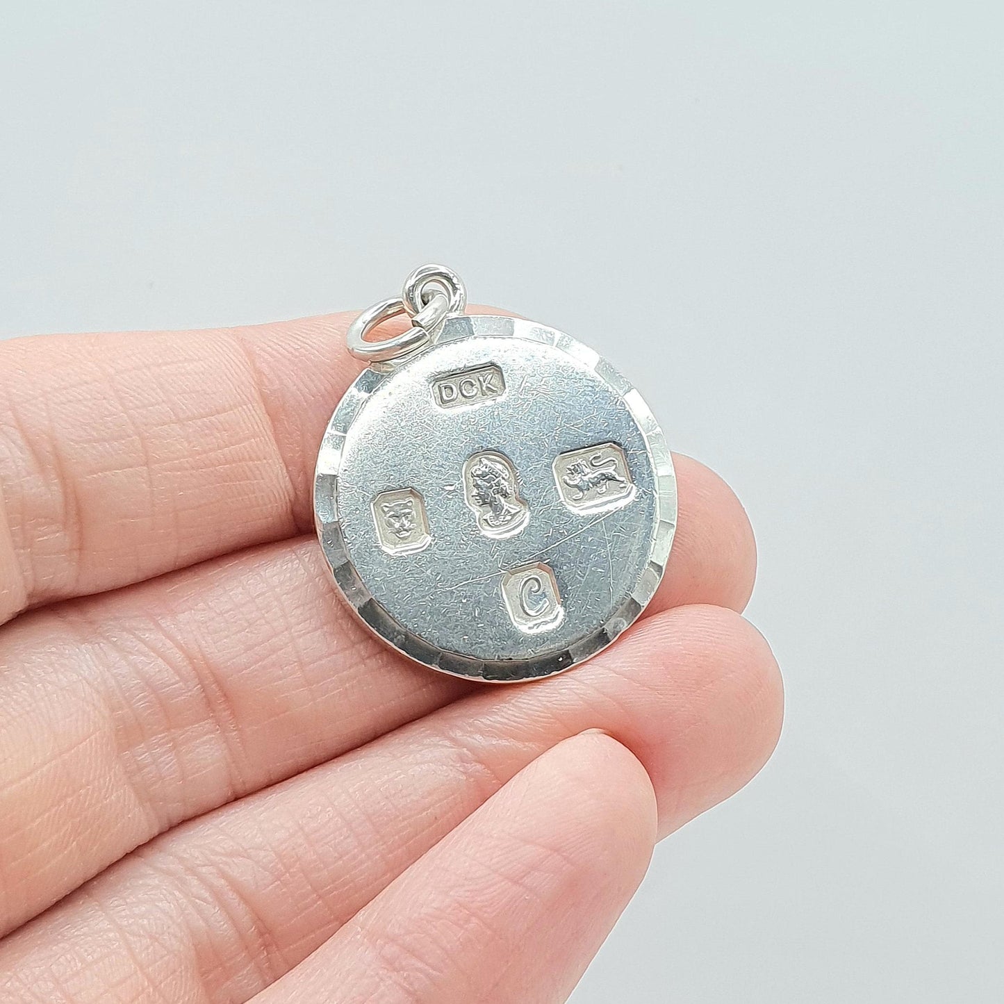 Vintage Sterling Silver Round Ingot Coin Pendant Queen Elizabeth 2nd Solid 925 Large Heavy Necklace
