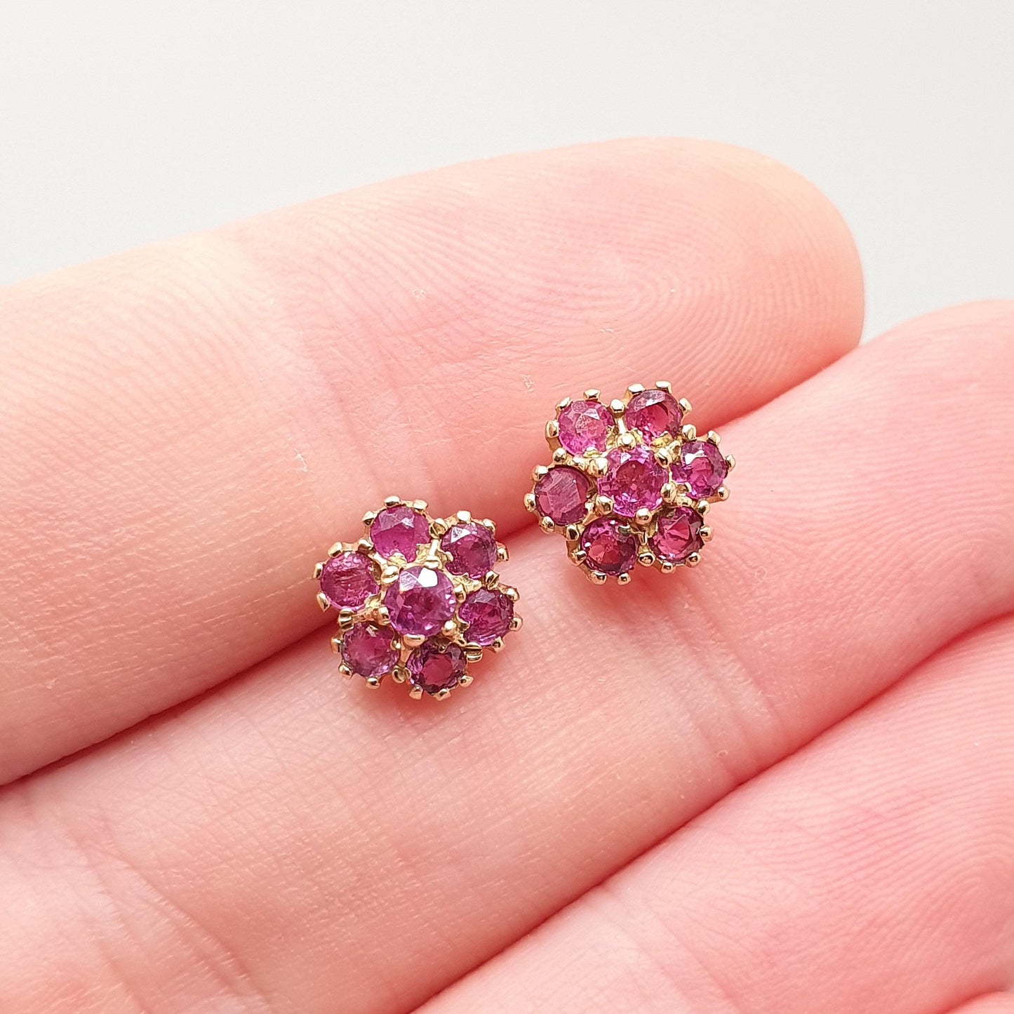 Vintage 9k 9ct Gold Ruby Earrings Stud Cluster Solid 375 Genuine Gemstone Jewelry Retro Jewellery