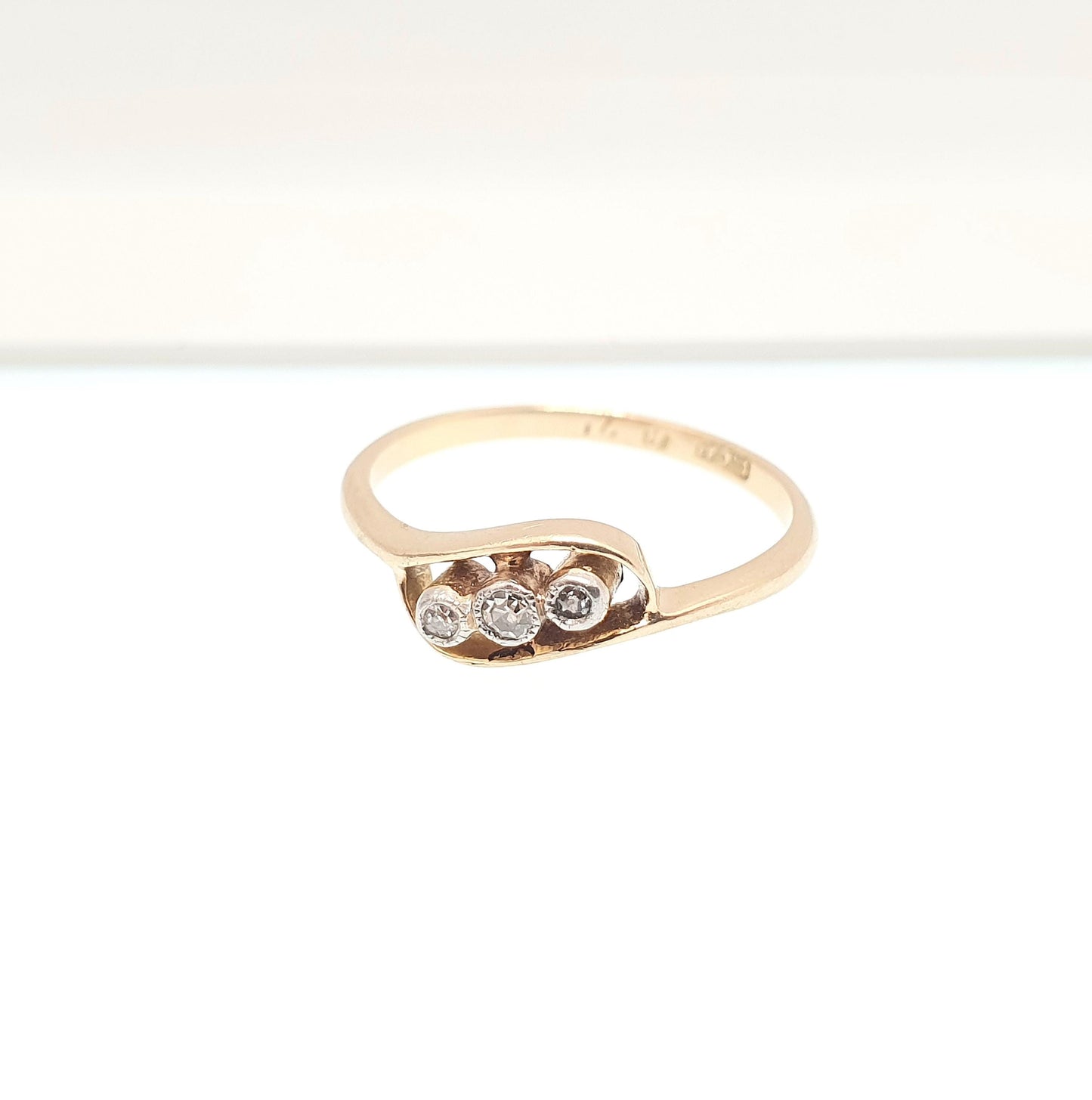 Antique 18ct Gold Diamond Ring Trilogy Crossover Solid 18k Natural Diamonds Vintage Sparkly Jewelry Jewellery