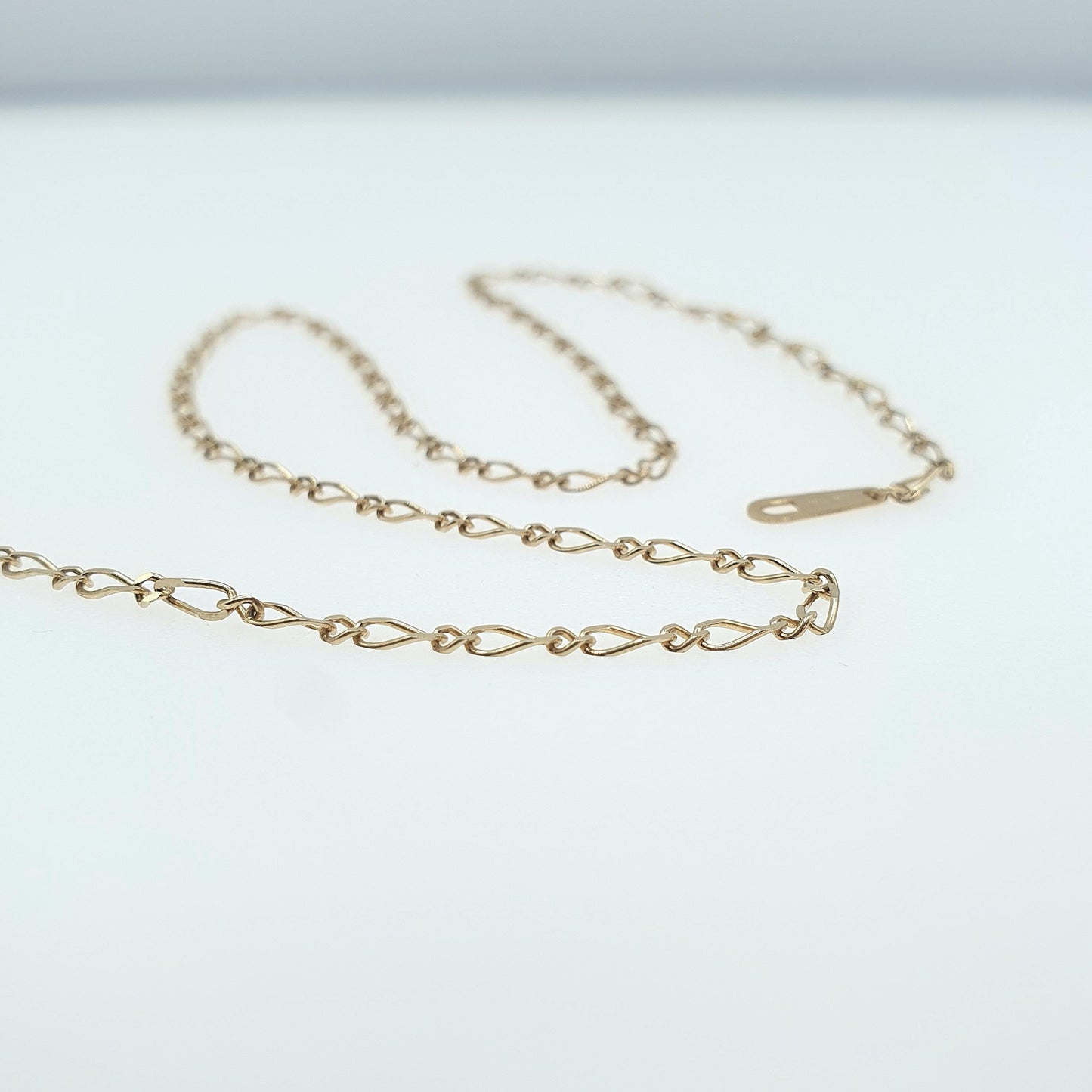 Vintage 9ct Gold Figaro Link Style Chain Necklace Curb Links Solid 9k 9kt 1.41g 41cm  Womens Jewellery Jewelry
