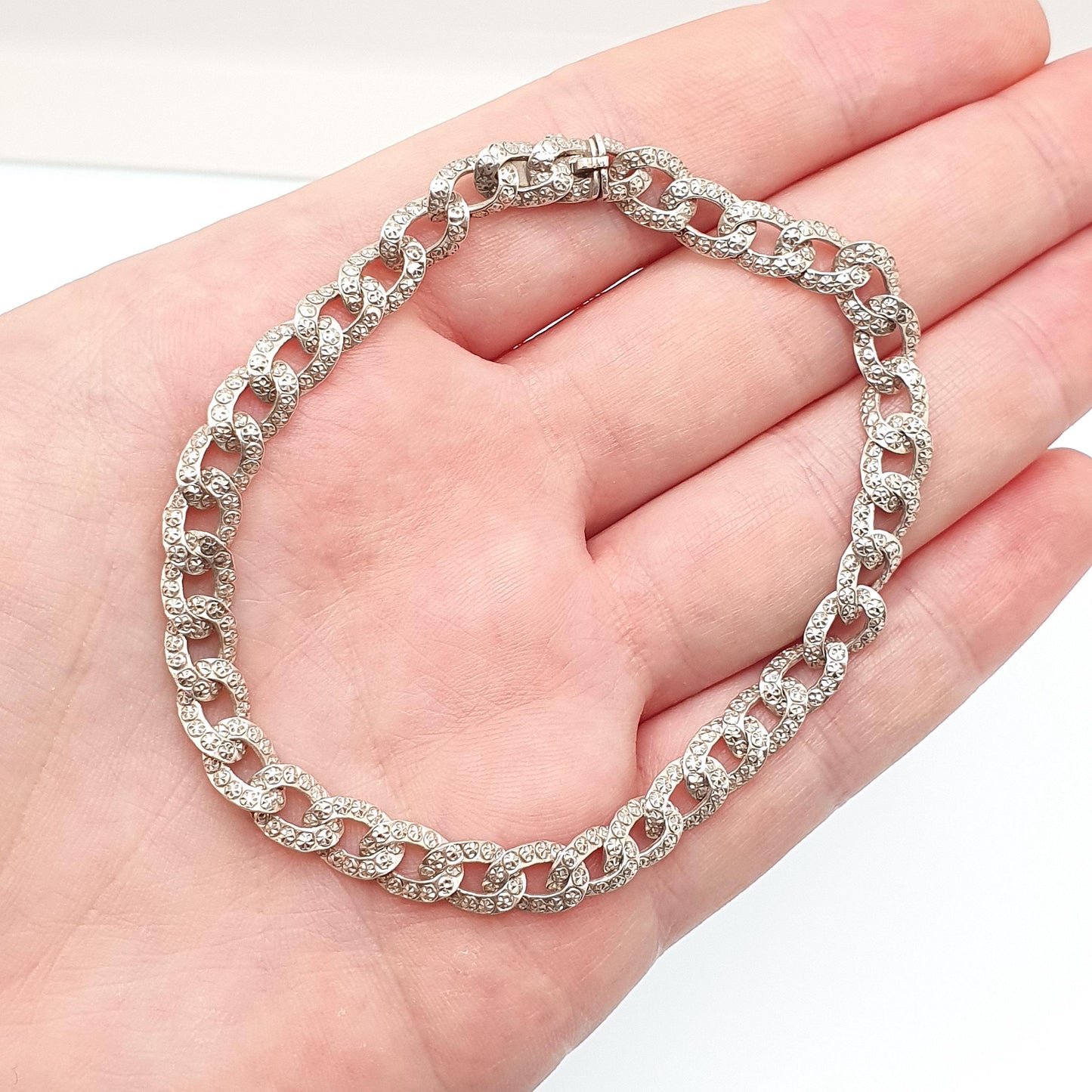 Antique Victorian Solid Silver Patterned Curb Link Bracelet Pastry Cutter Chain 10.23g 21cm Womens Mens Vintage