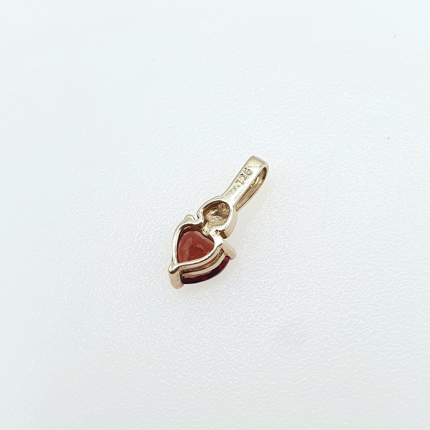 Vintage 9ct Gold Garnet Pendant Heart Cut Pyrope Red Gemstone 9k 9kt Necklace Small Gift Love Womens Jewellery Jewelry