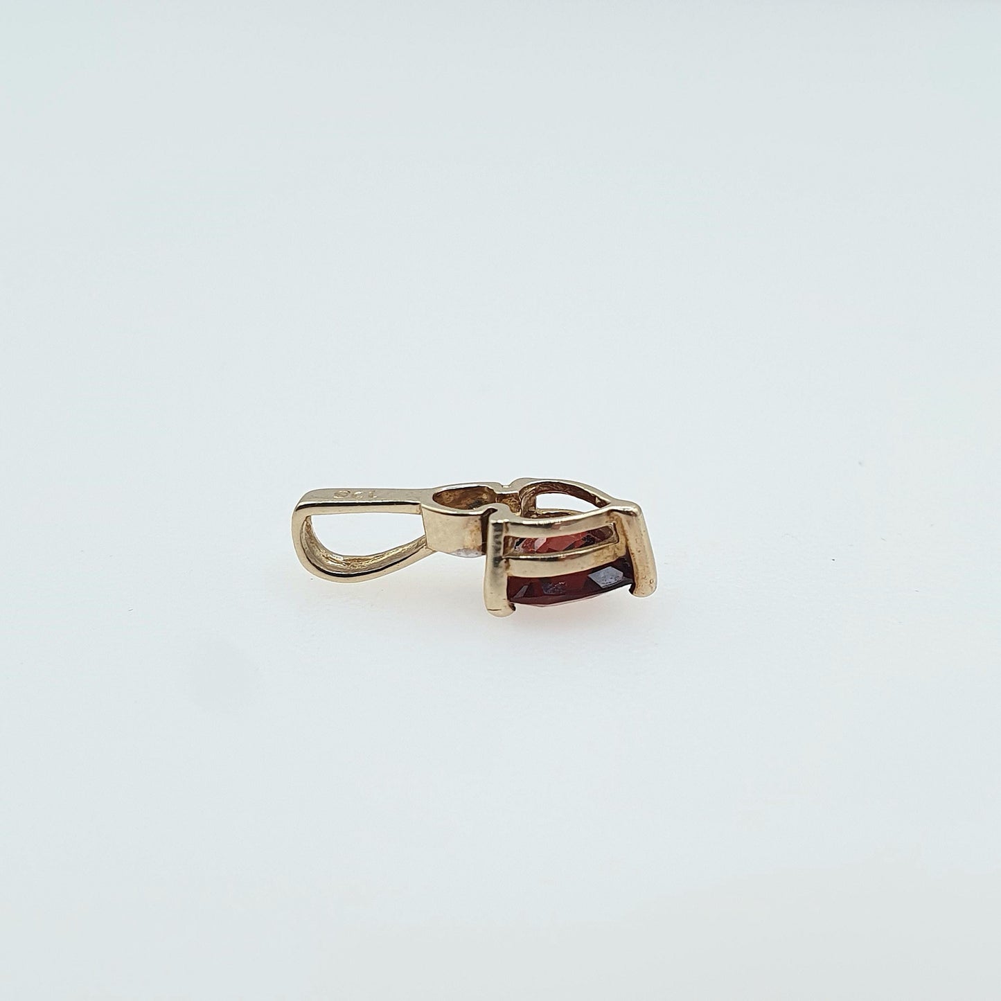 Vintage 9ct Gold Garnet Pendant Heart Cut Pyrope Red Gemstone 9k 9kt Necklace Small Gift Love Womens Jewellery Jewelry