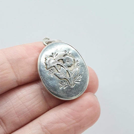 Antique Victorian Sterling Silver Flower Locket Small Oval Picture Photo Picture Keepsake Gift Womens Jewelry Jewellery