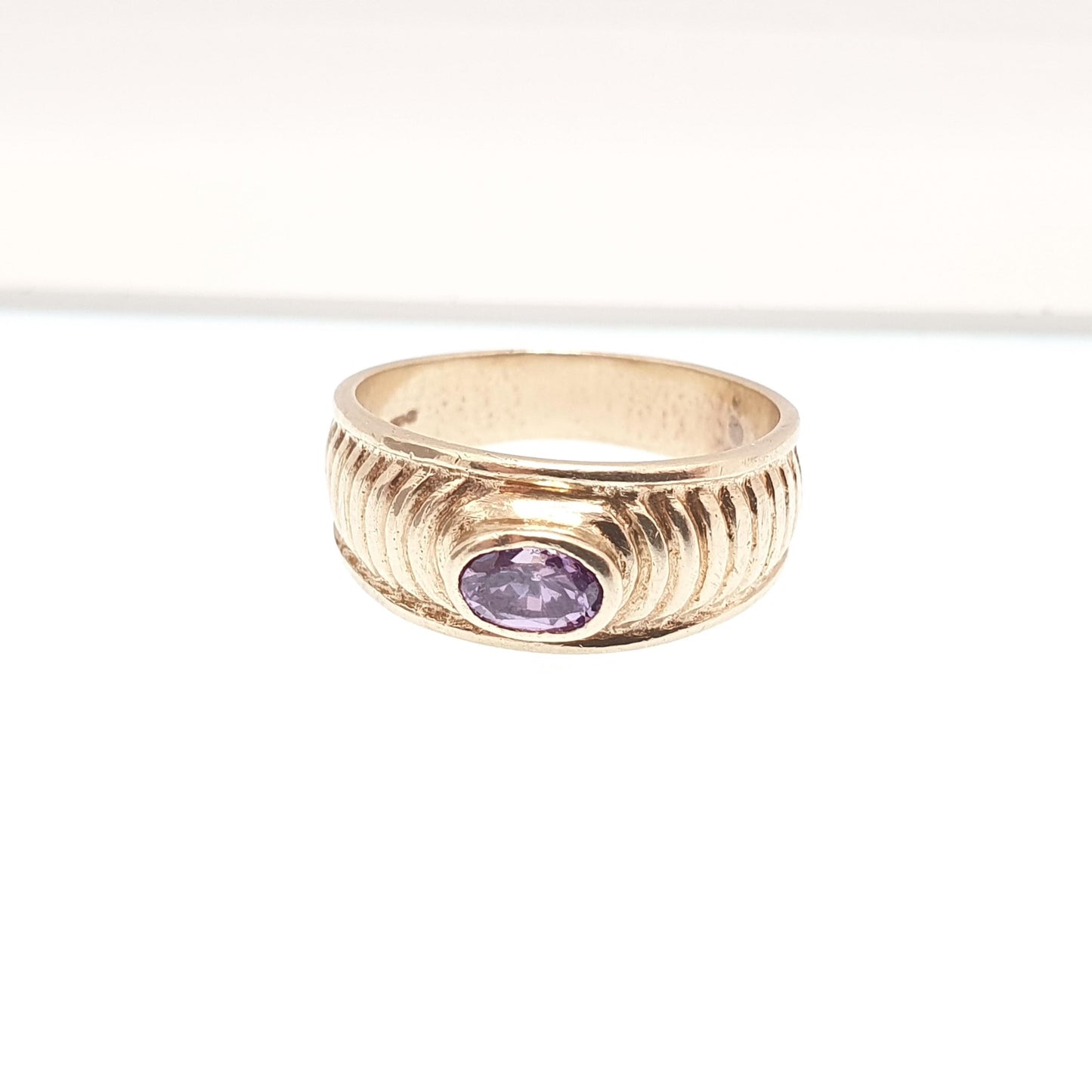 Vintage 9ct Gold Amethyst Ring Stepped Shoulder Domed Solitaire Oval Cut Solid 9k 9kt Womens Jewelry