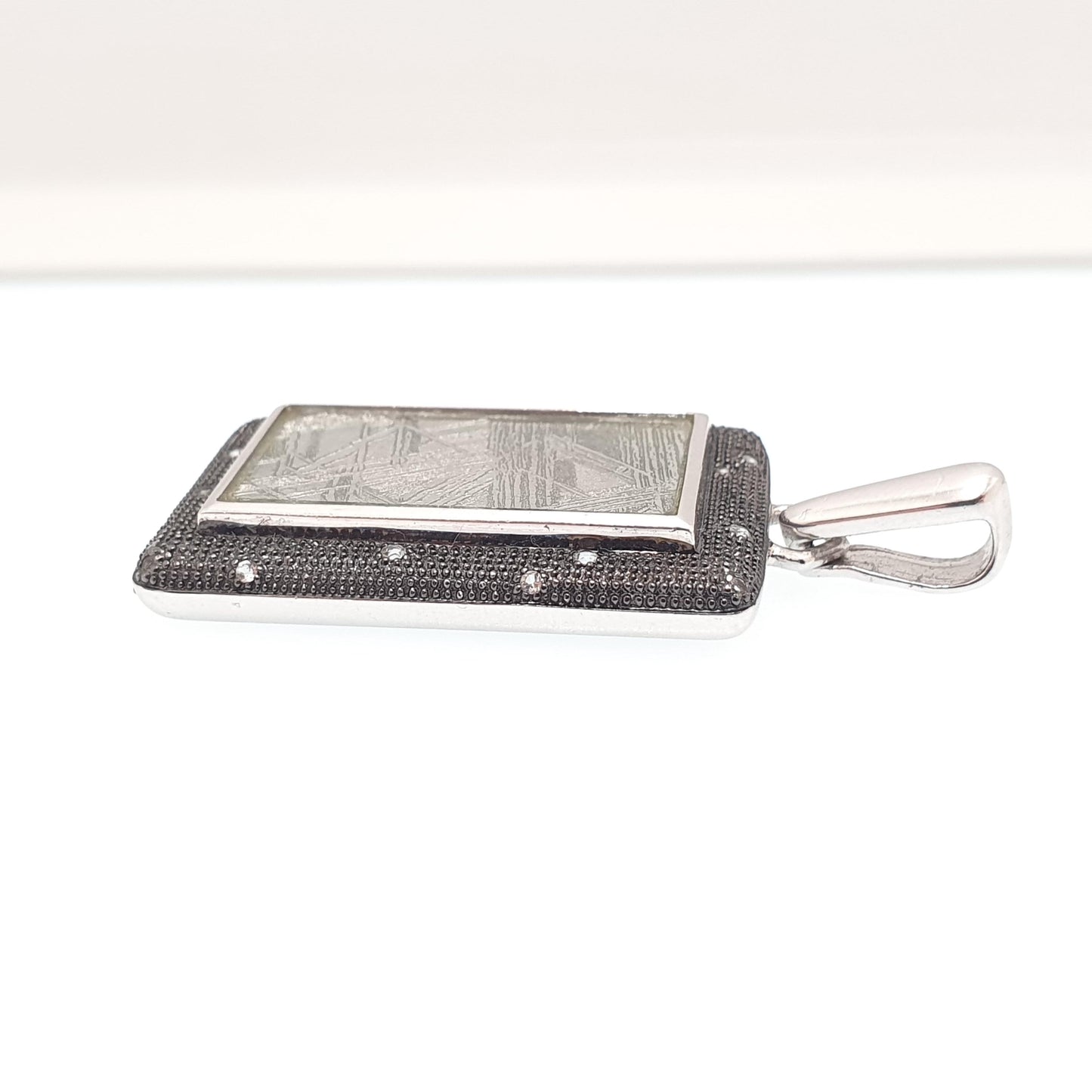 Vintage Sterling Silver Muonionalusta Meteorite Pendant Necklace White Spinel TGGC Solid 925 Jewellery Jewelry