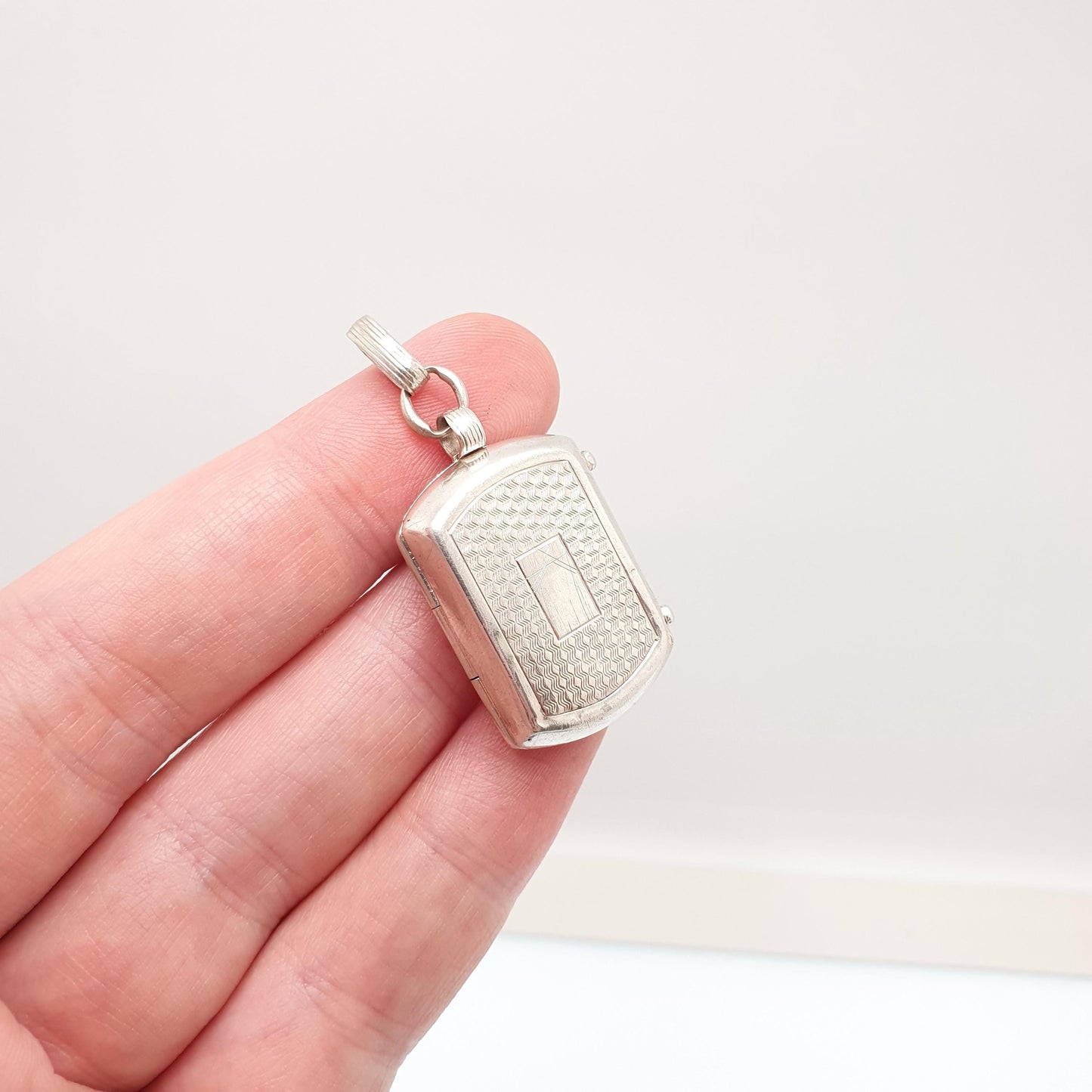 Antique Solid Silver Locket Rectangular Art Deco Engine Turned Geometric Rounded Picture Pendant Photo Vintage Jewelry Jewellery