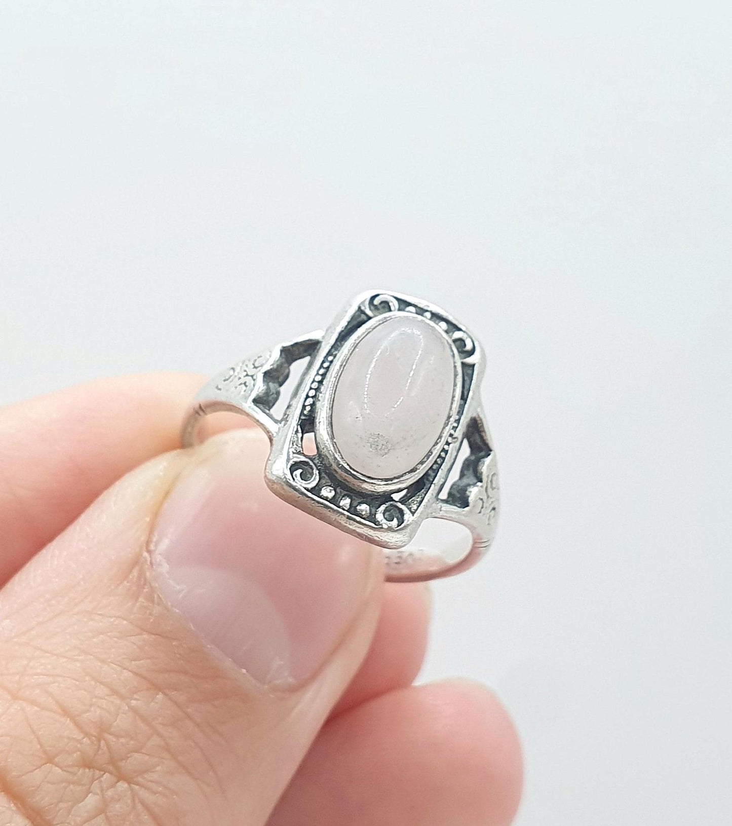 Antique Arts and Crafts Solid Silver Rose Quartz Ring Oval Cabochon Pink Quartz Jewelry Jewellery Vintage UK O.5 or US 7.5