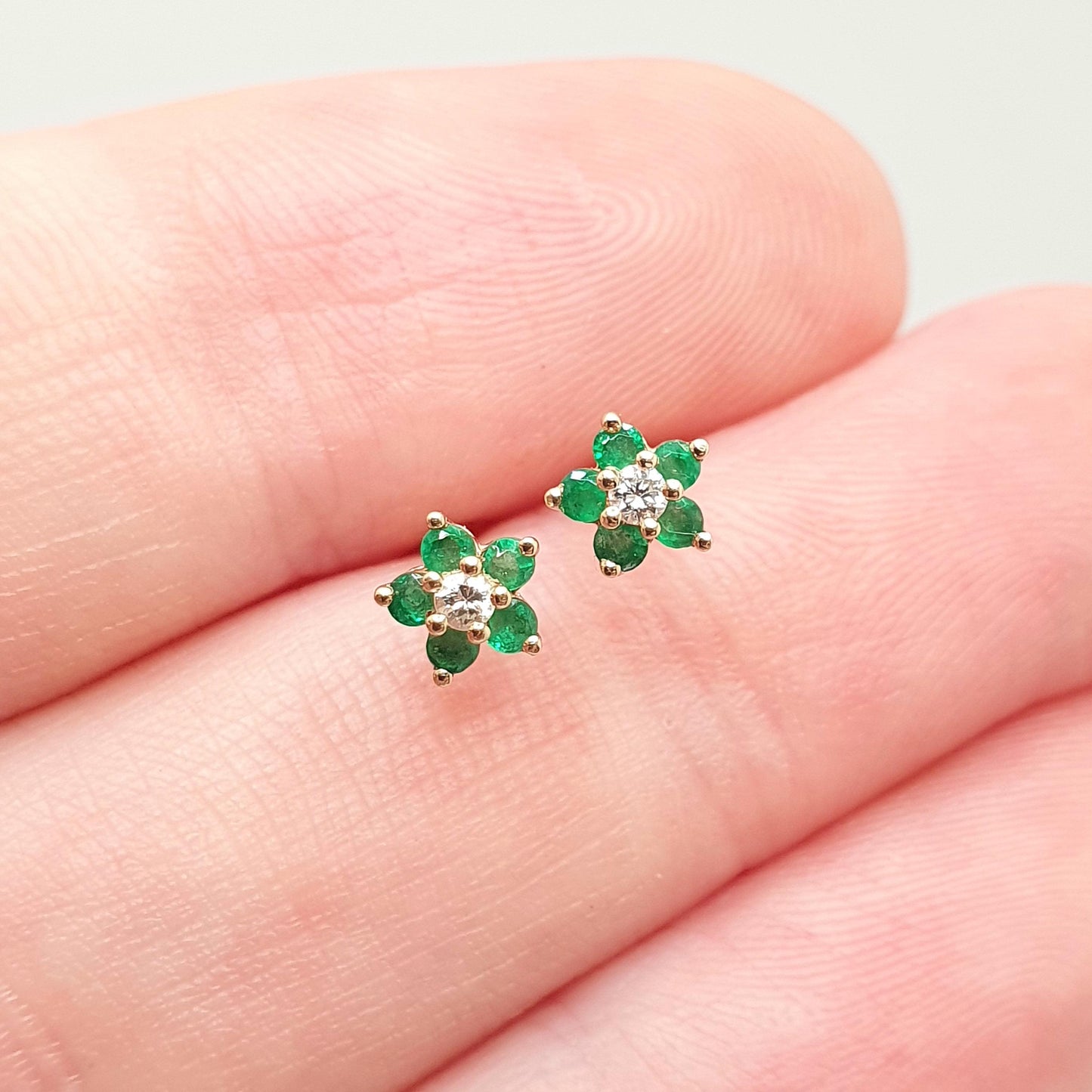 Vintage 9ct Gold Emerald & Diamond Stud Earrings Small Cluster Solid 9k 375 Genuine Gemstone Jewelry Jewellery
