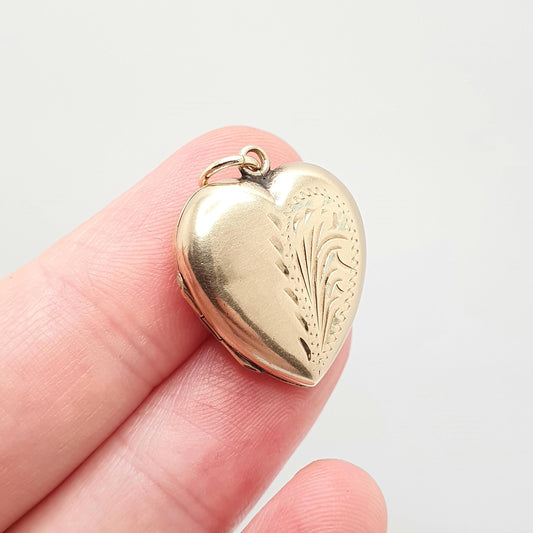 Antique 9ct Gold Heart Locket Cute Engraved Solid 9k 375 Pendant Love Gift Back & Front Necklace Jewelry Womens Jewellery