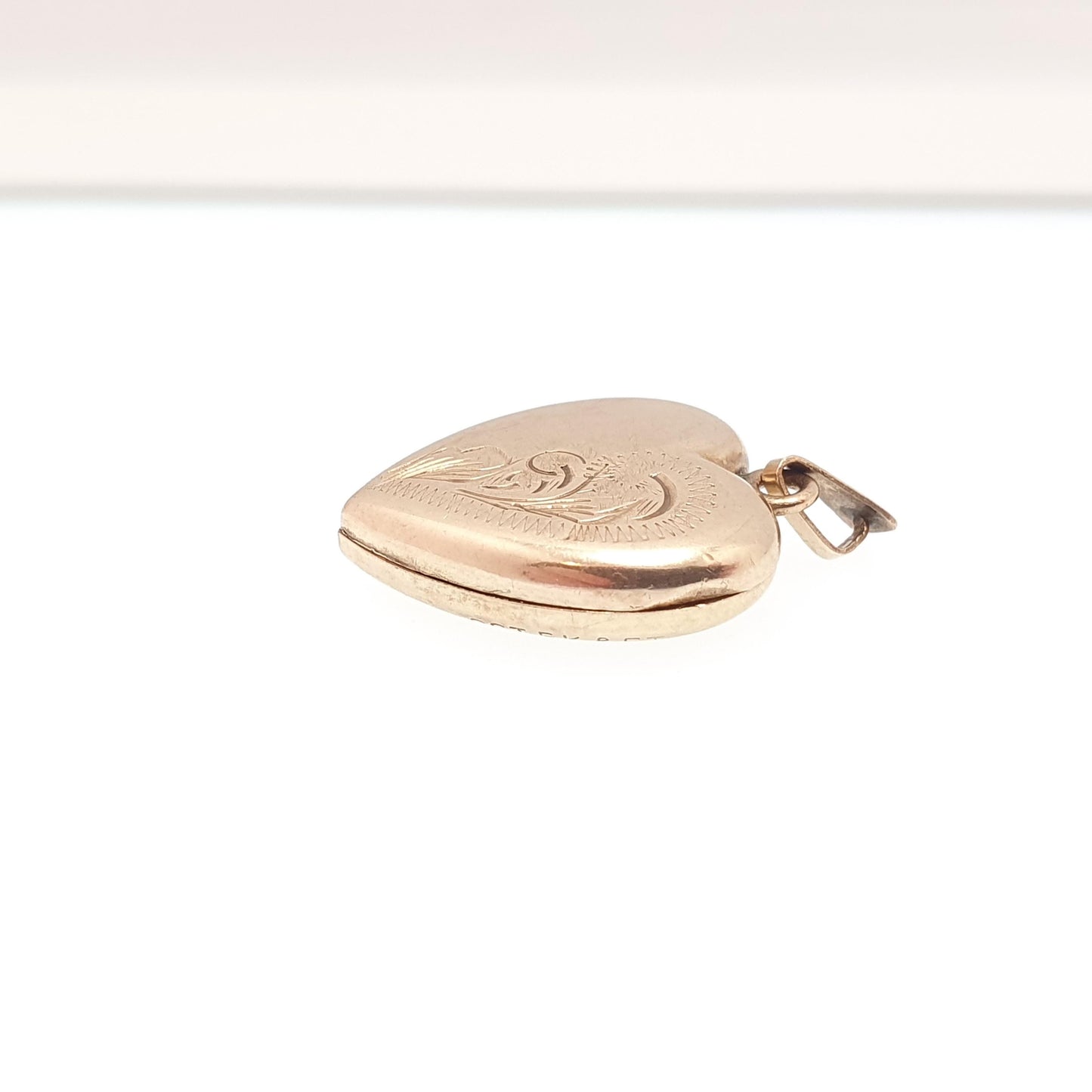 Antique 9ct Gold Heart Locket Cute Engraved Solid 9k 375 Pendant Love Gift Back & Front Necklace Jewelry Womens Jewellery