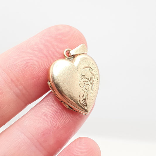 Antique 9ct Gold Heart Locket Cute Engraved Solid 9k 375 Pendant Love Gift Back & Front Necklace Jewelry Womens Jewellery