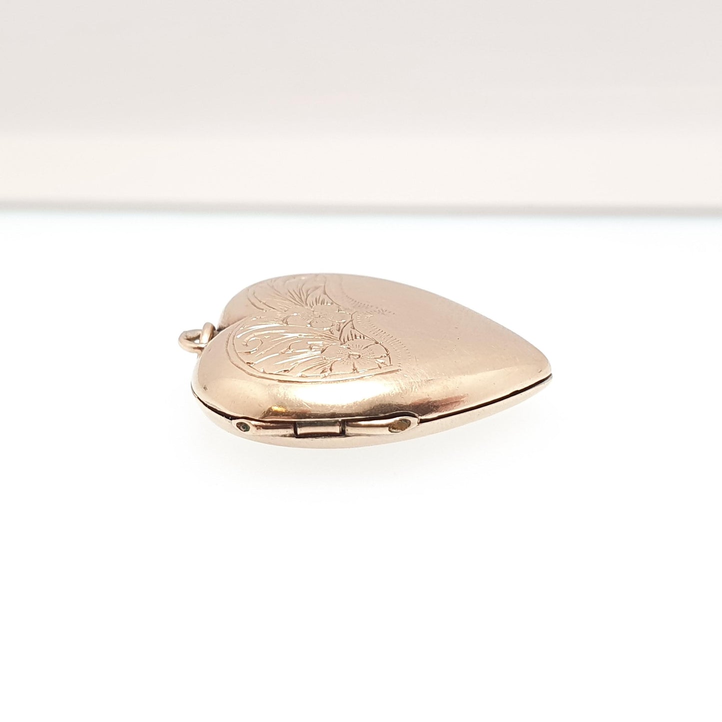 Antique 9ct Gold Heart Locket Back and Front Flower Engraved Solid 9k 375 Pendant Necklace Jewelry Womens Jewellery