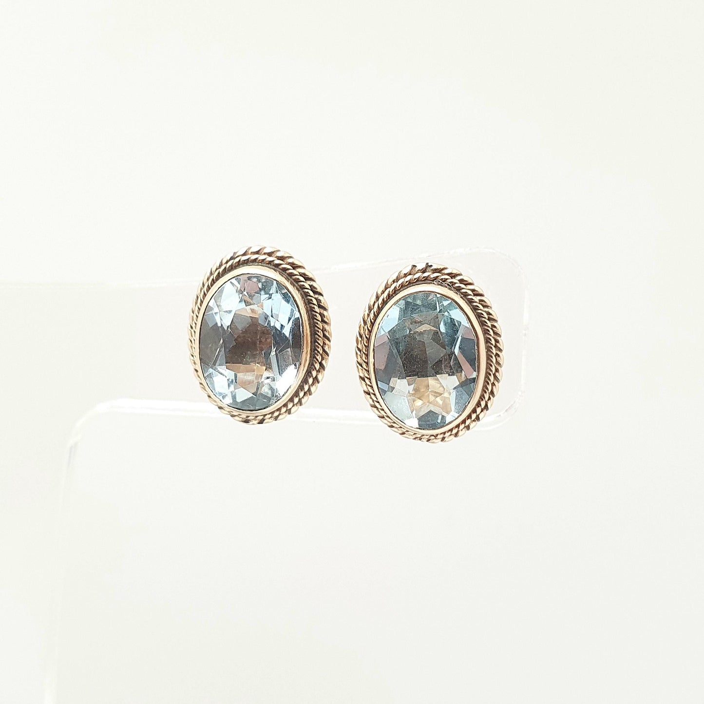 Vintage 9ct 9k Gold Aquamarine Earrings Oval Cut Stud Sparkly Solid 375 Cyan Ladies Womens Jewelry Retro Jewellery