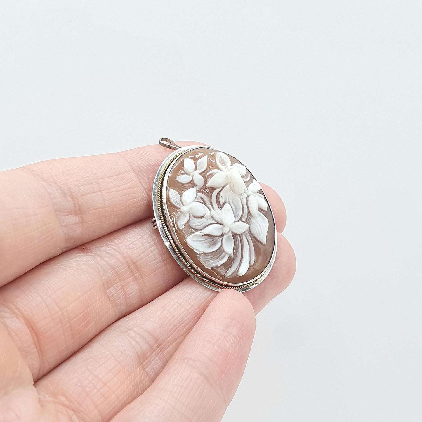 Old Vintage Sterling Silver Flower Cameo Pendant Brooch Shell Floral Necklace Jewelry Womens Jewellery Mens Unisex