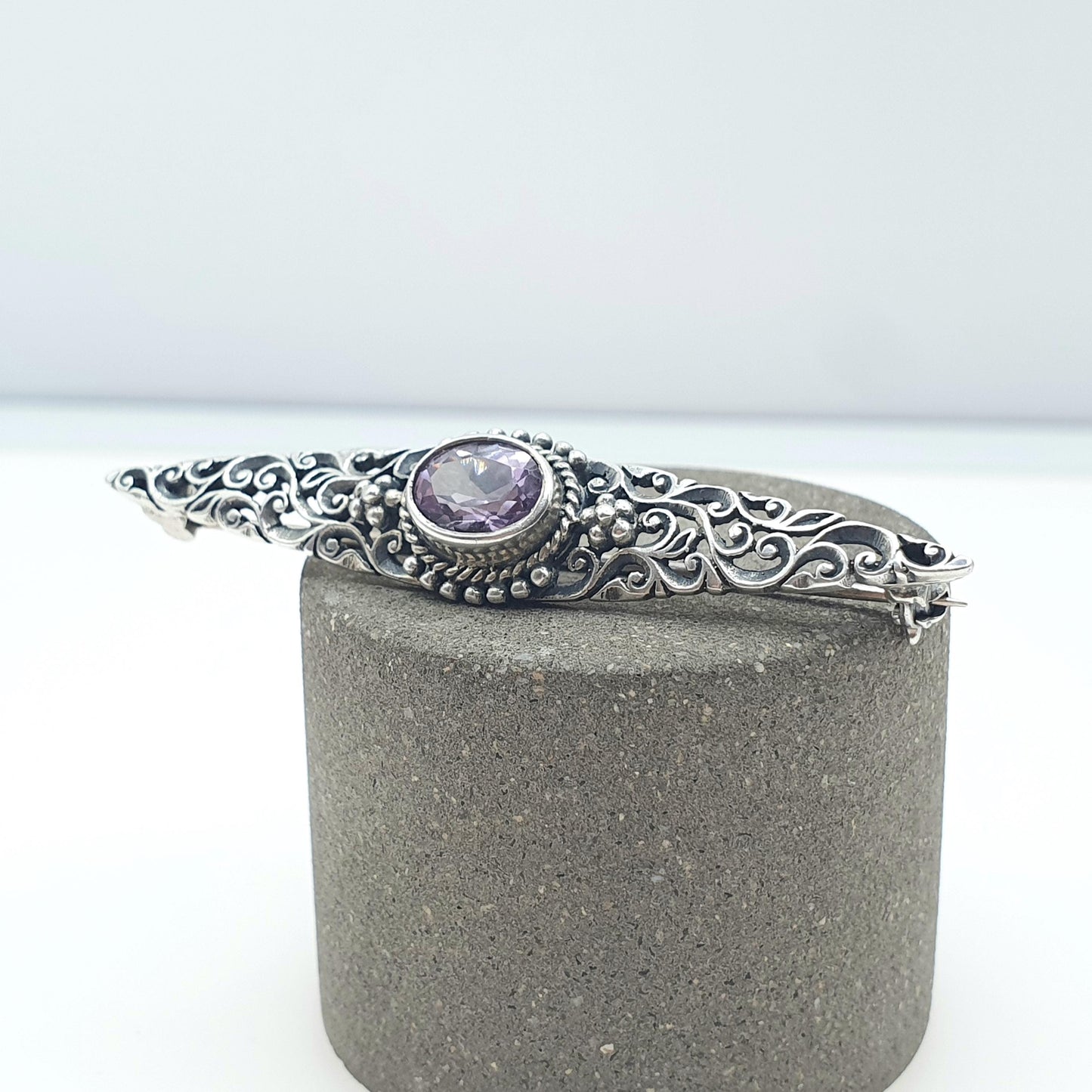 Antique Sterling Silver Amethsyt Brooch Art Nouveau Floral Pierced Oval Cut Lilac Gemstone Vintage Womens Mens Jewelry Jewellery