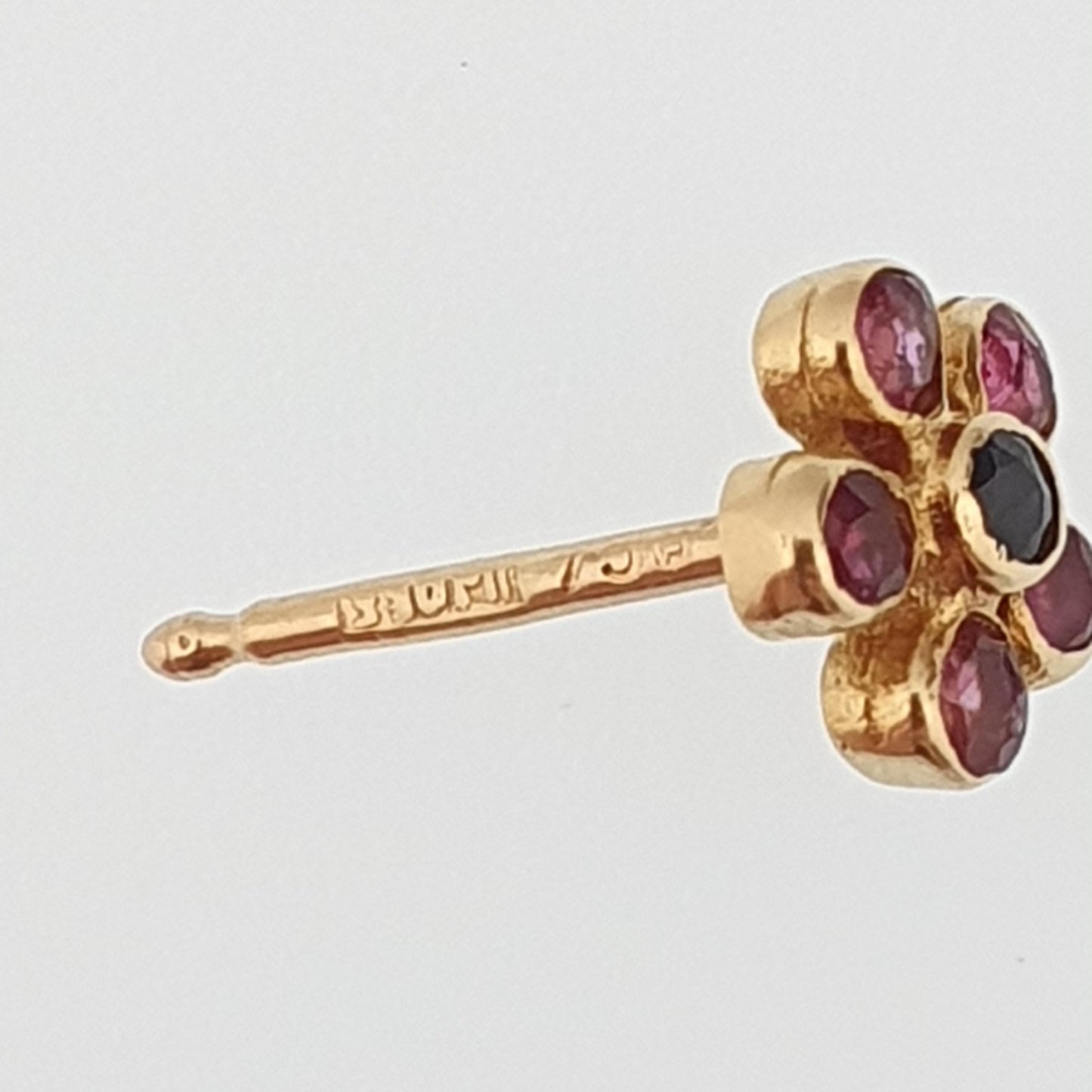 Vintage 18ct Gold Ruby & Sapphire Earrings Stud Cluster Flower Solid 18k 18kt Natural Gemstones Cute Small Jewelry Jewellery