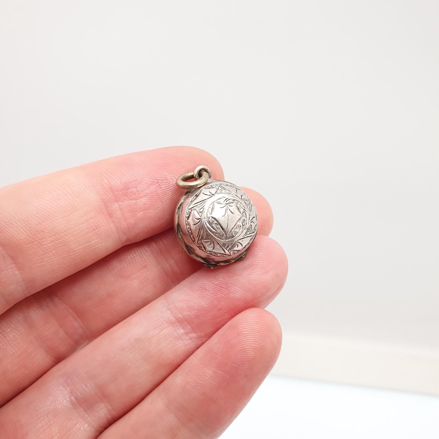 Antique Solid Silver Victorian Ball Locket Back and Front Leaf Engraved Bead Circle Vintage Pendant Jewelry Jewellery