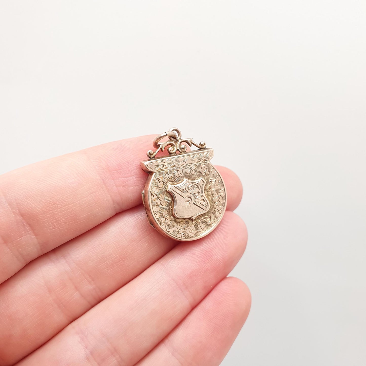 Antique Victorian 9ct Gold Shield Locket 9kt 9k Rose Back and Front Pendant Unusual Shape Vintage Jewellery Jewelry